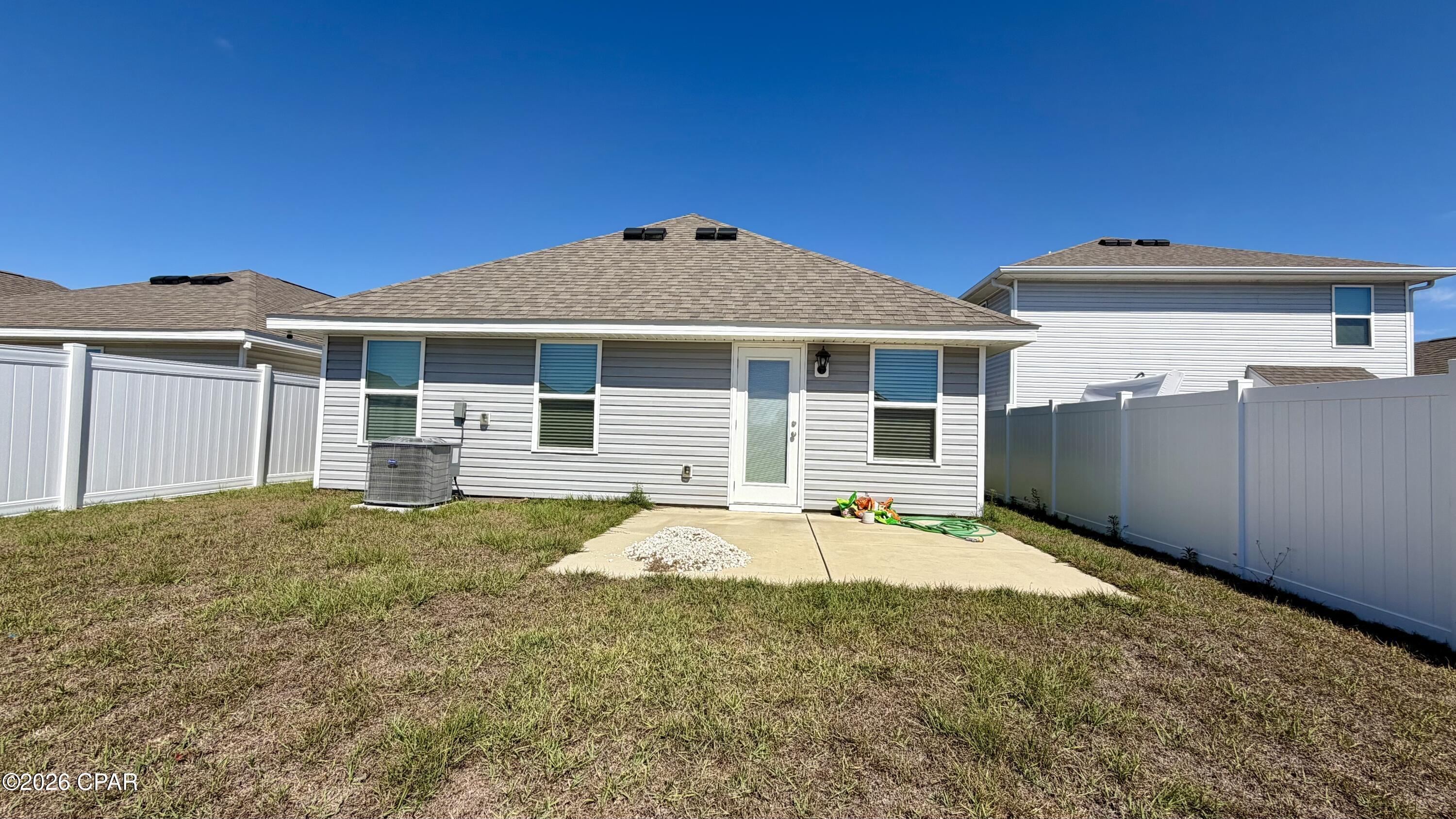 [No Recorded Subdiv] - Residential Lease