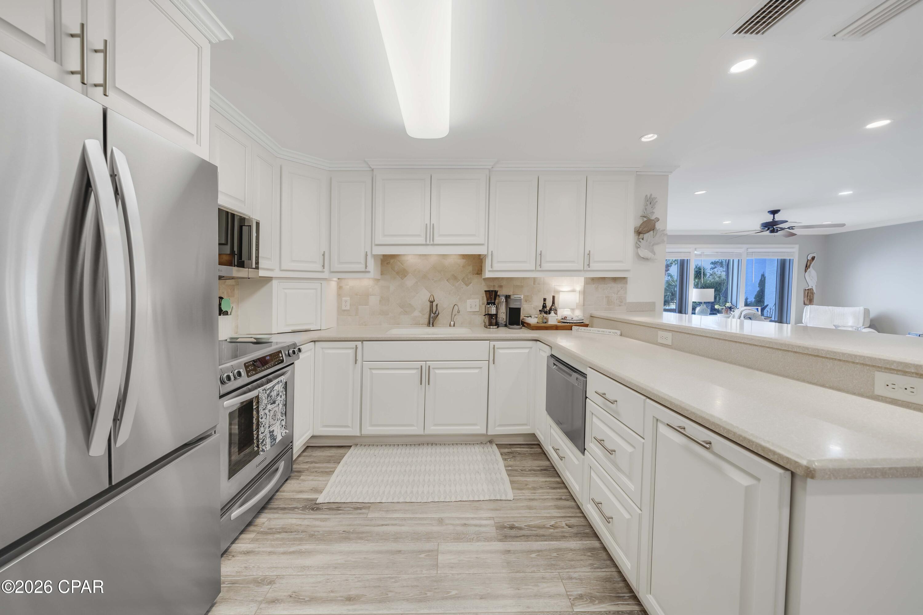 Bay Point Harbour Villas - Residential