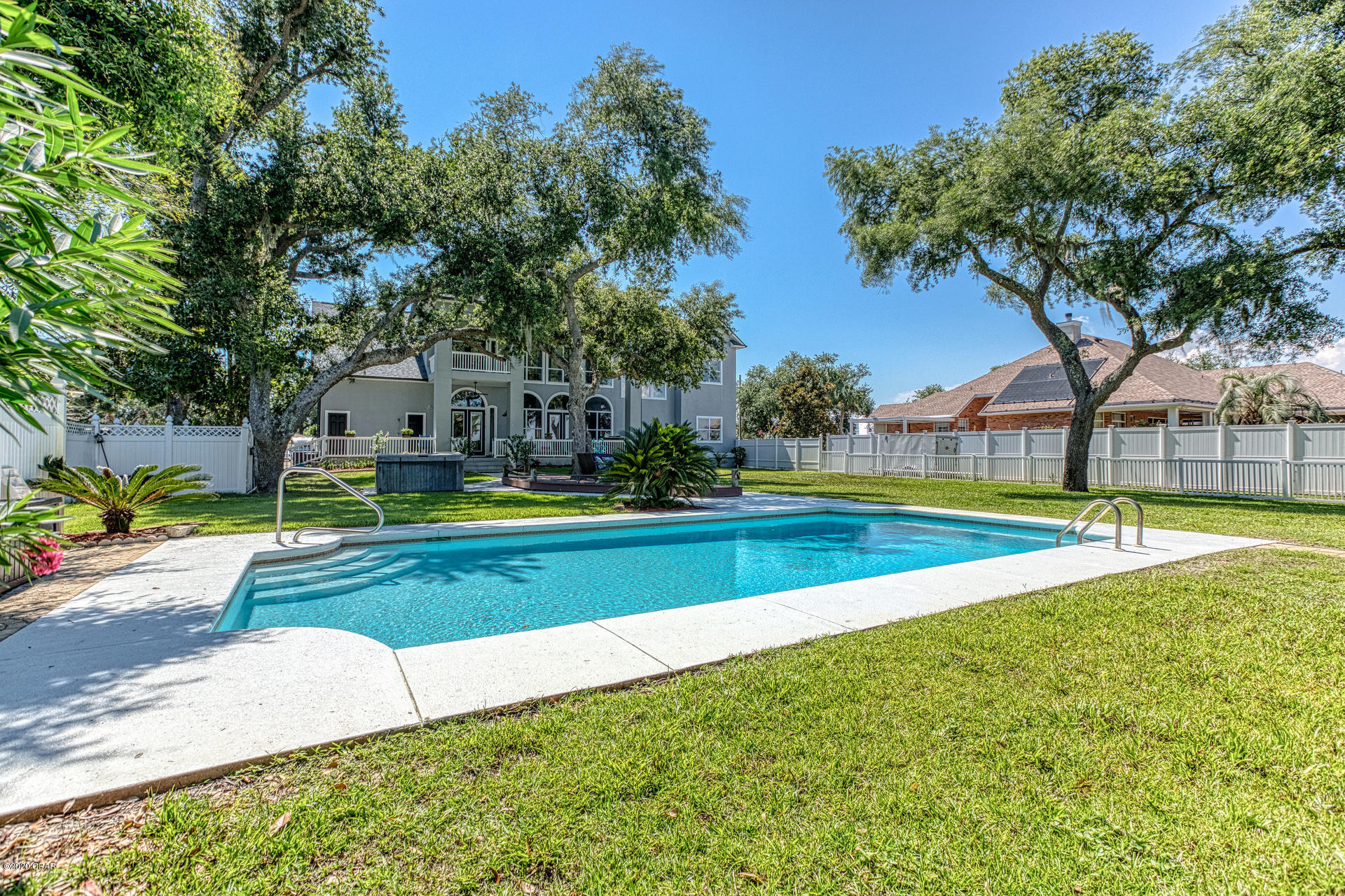 Woodlawn Unit 1 - Residential