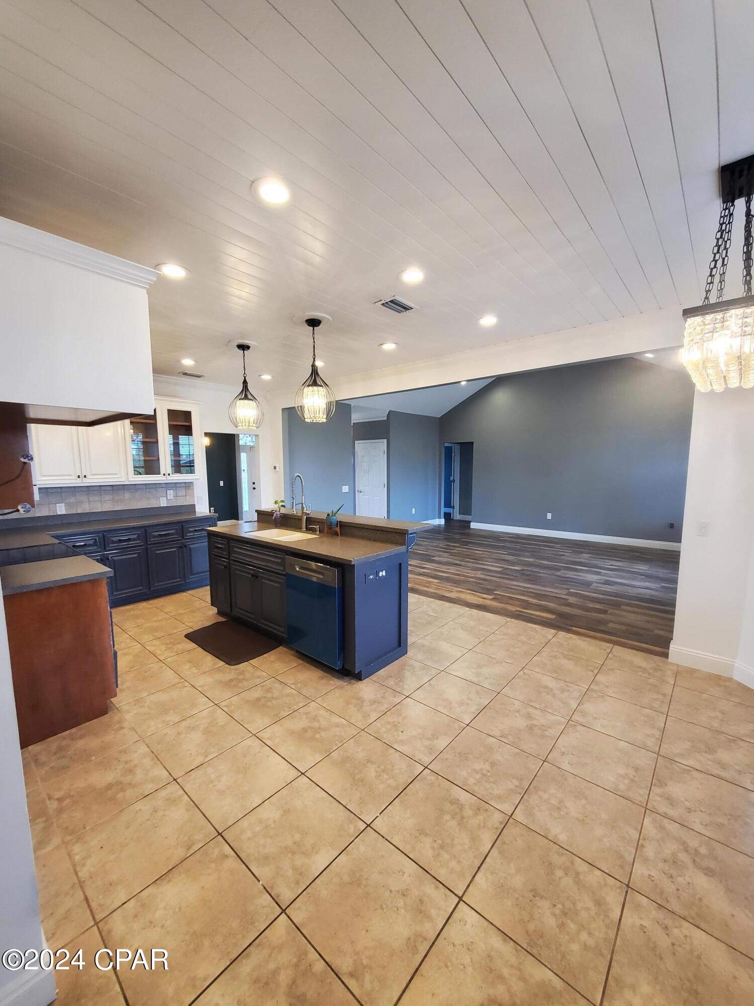 Hillcrest - Residential