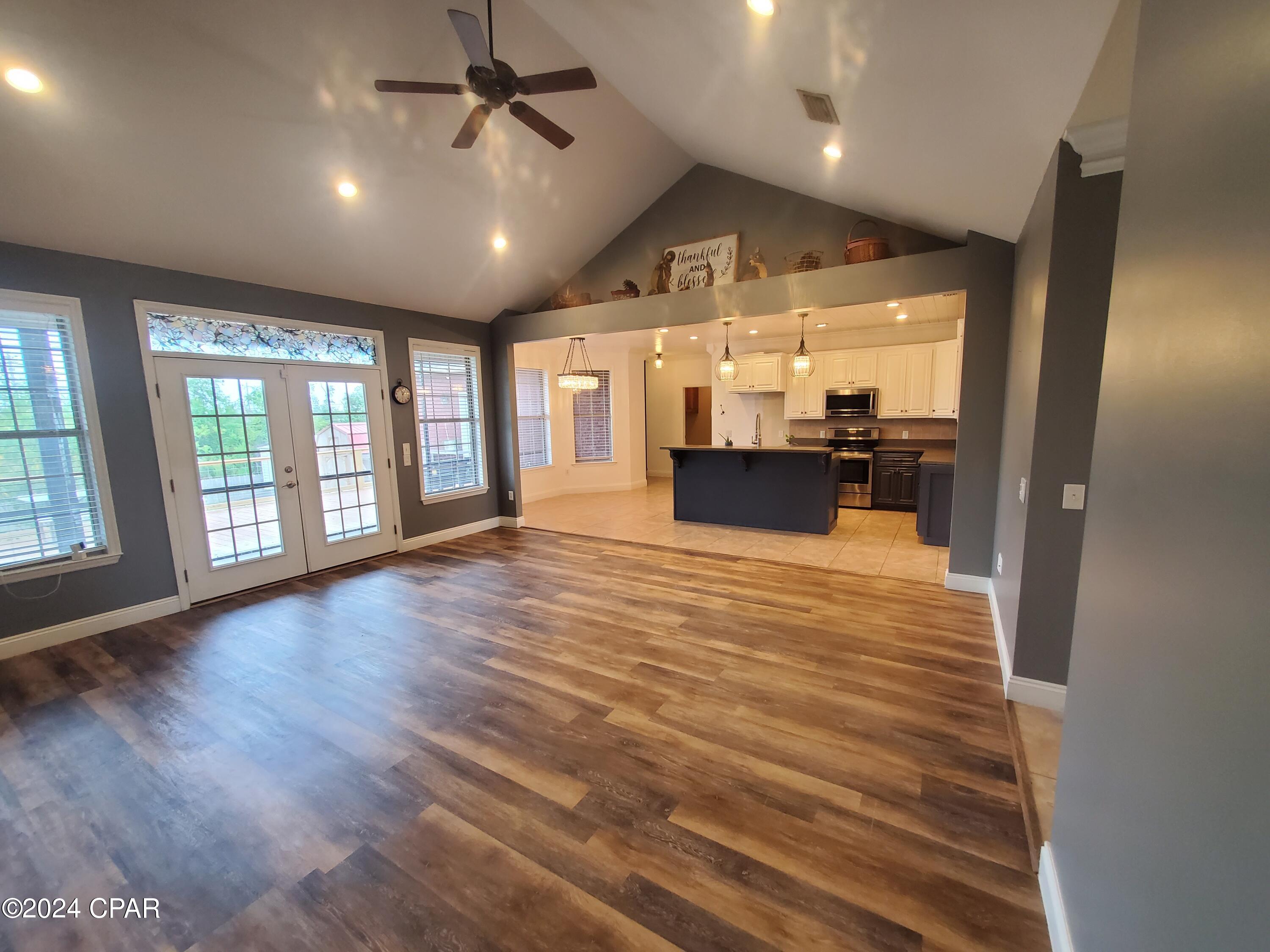 Hillcrest - Residential