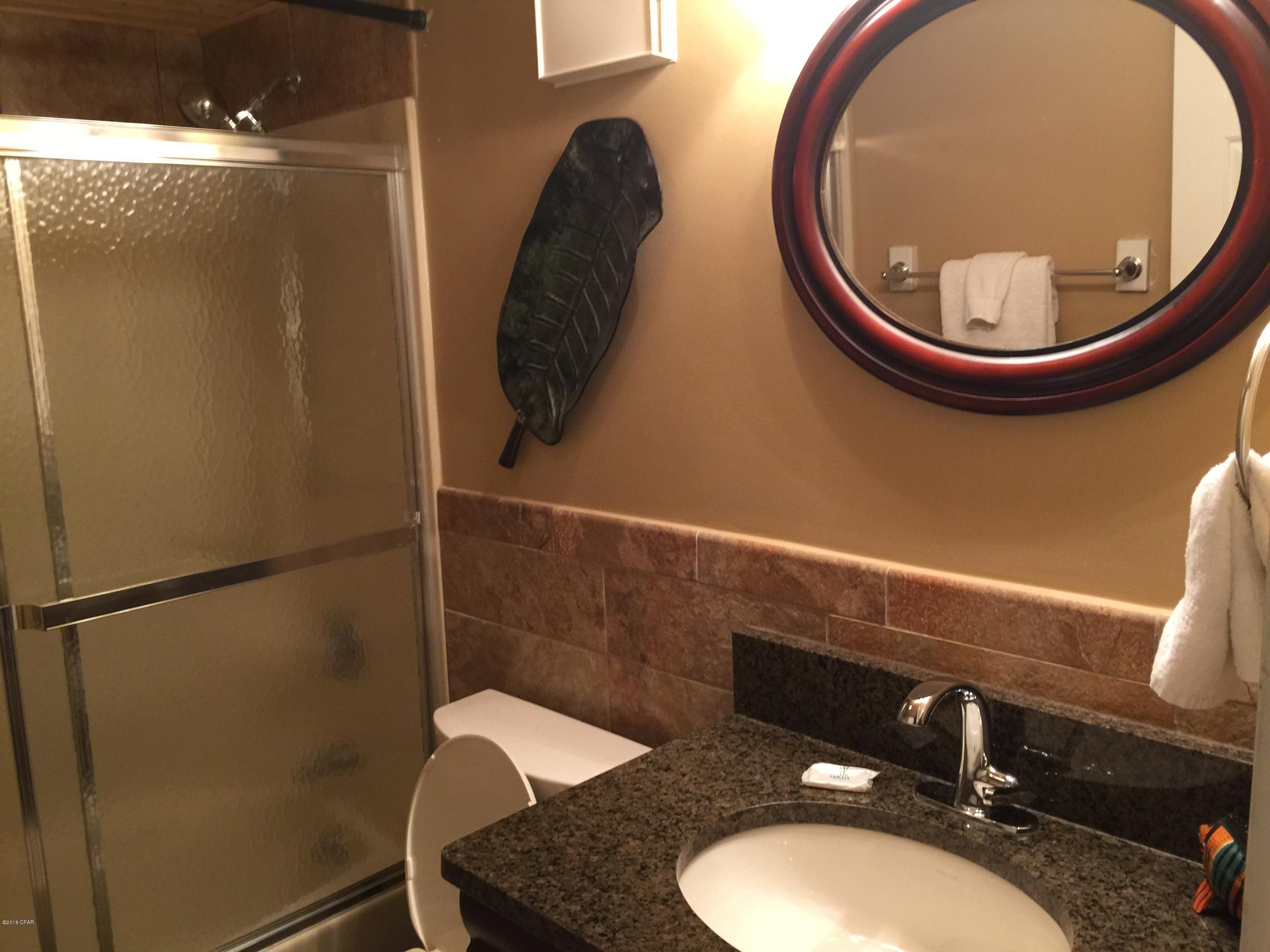 Lagoon Towers Phase I - Residential