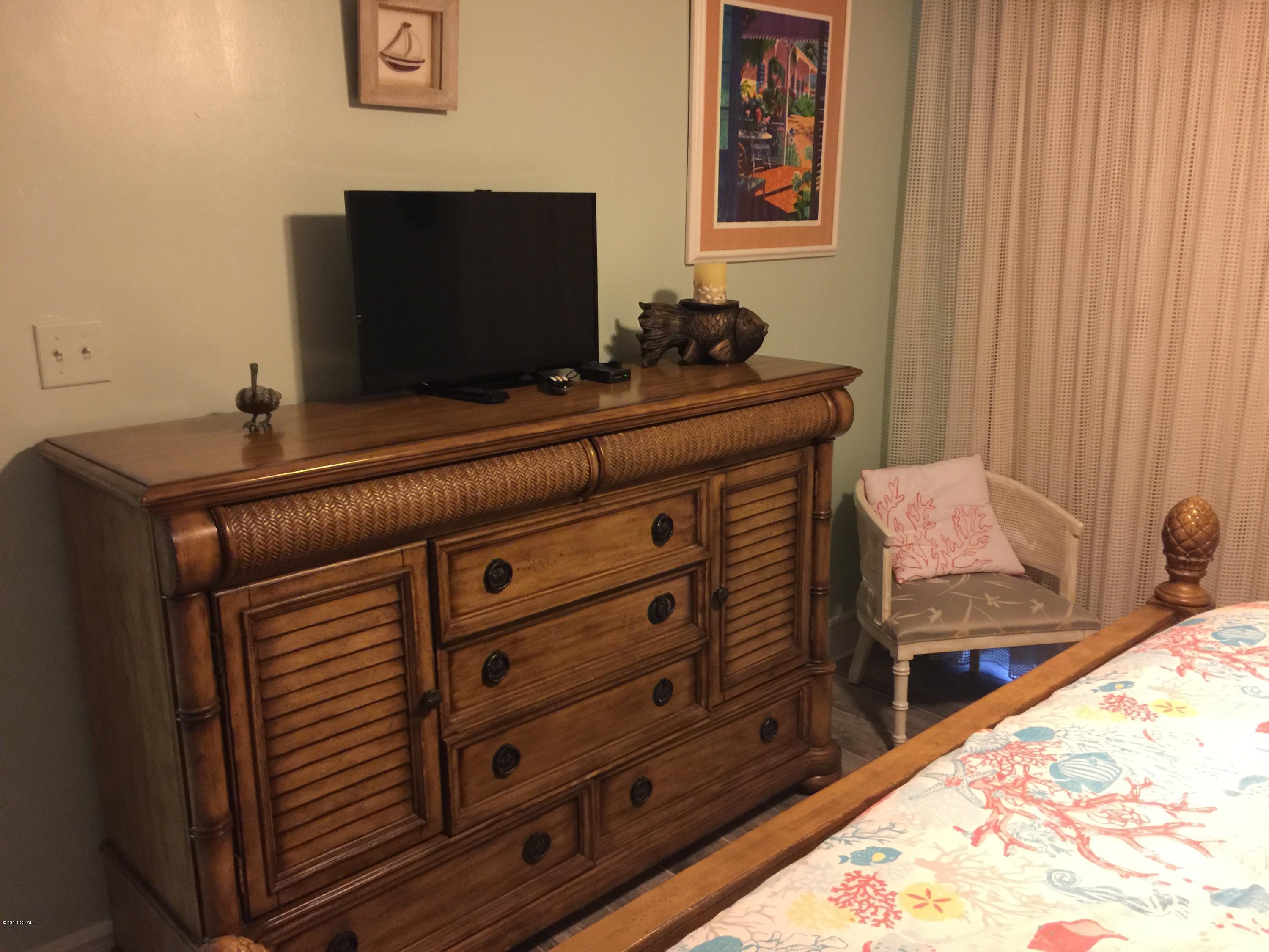 Lagoon Towers Phase I - Residential