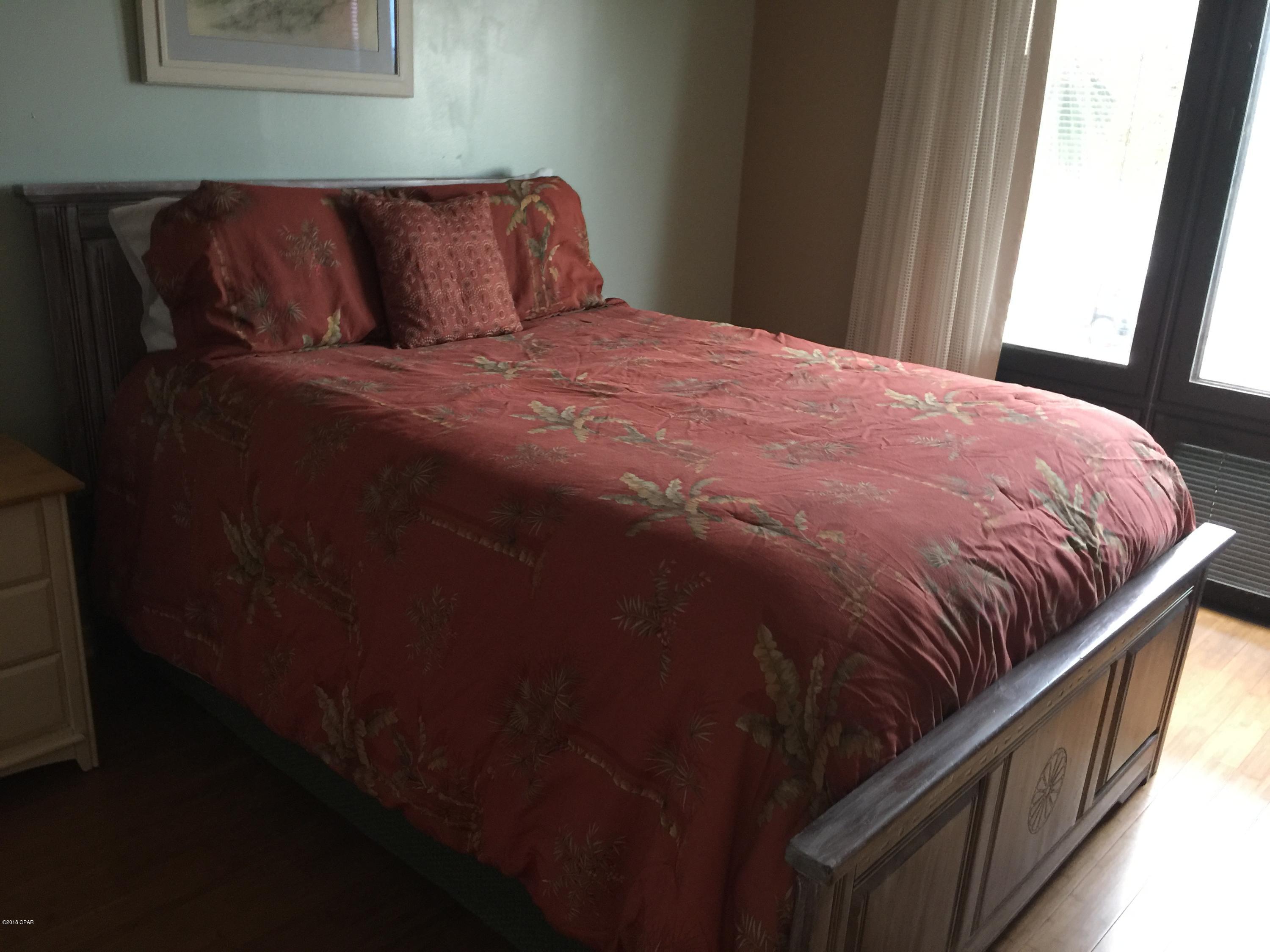 Lagoon Towers Phase I - Residential