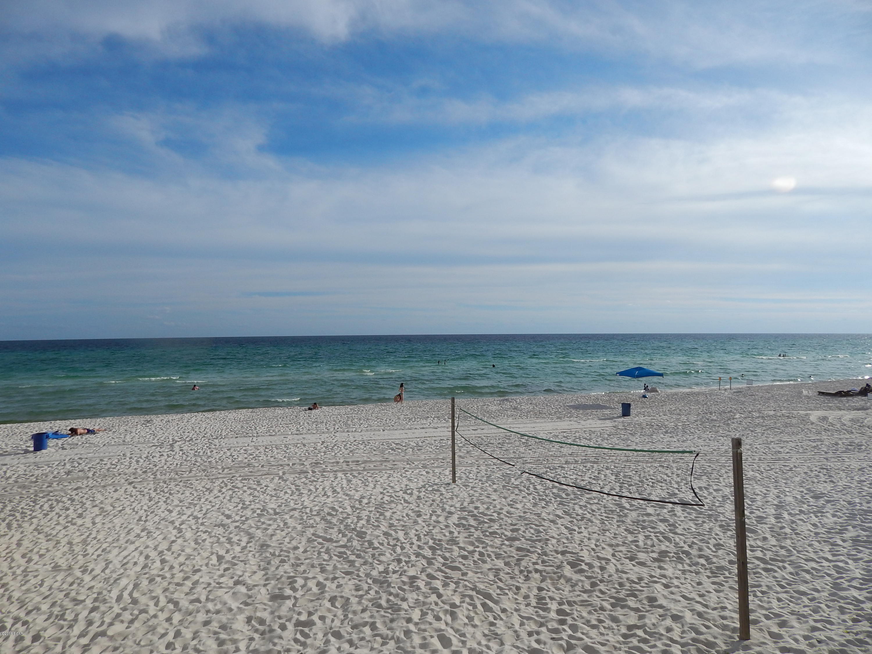Fontainebleau Terrace - Residential