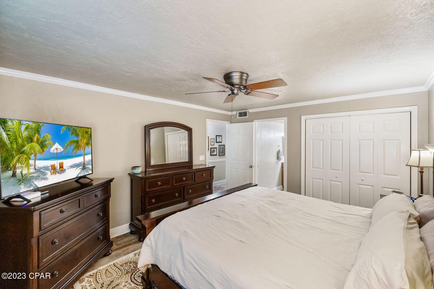 Mariner West Condo - Residential