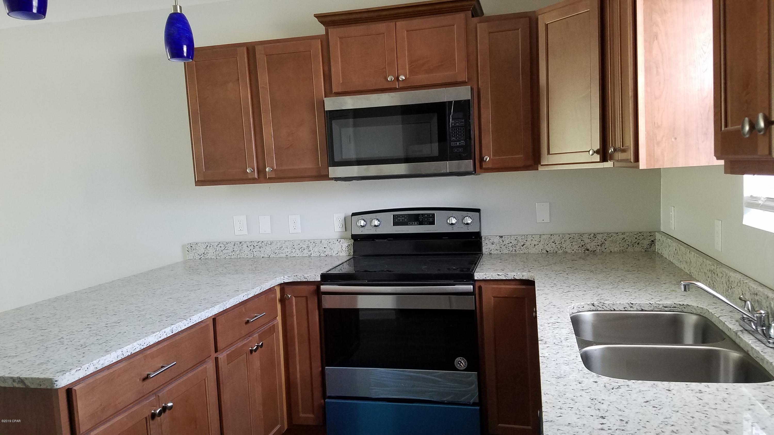 [No Recorded Subdiv] - Residential Lease