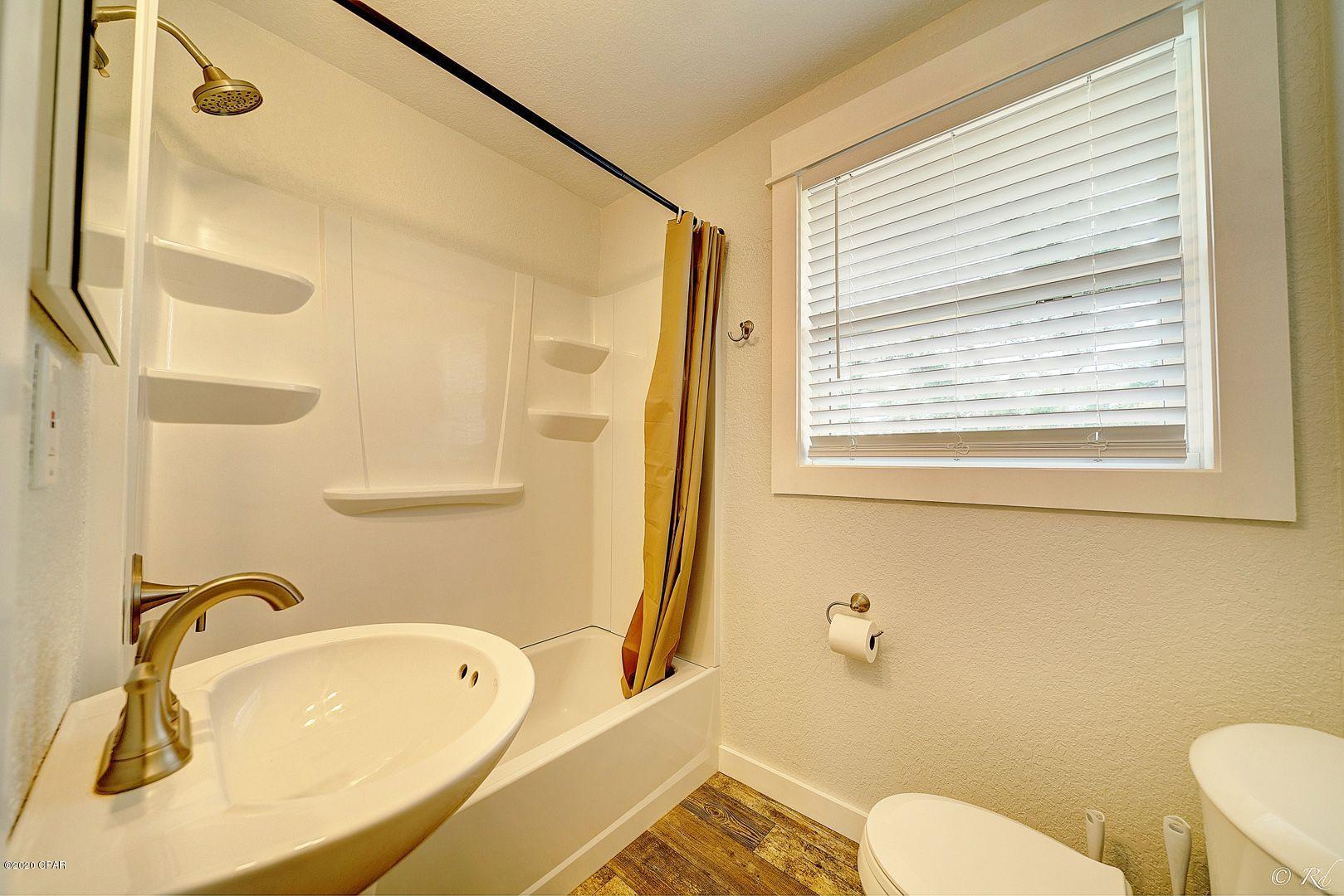 Cove Terrace 2nd Add - Residential