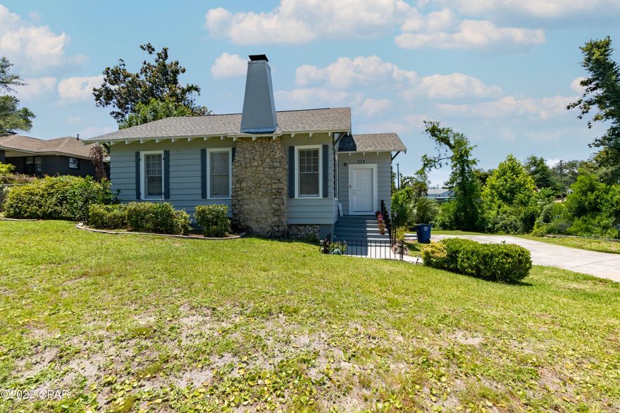 Motivated Sellers!  Charming Florida cottage in the Historic Cove! Adorable 2 bedroom 1.5 bath with Large bonus room, that can be a 3rd bedroom, office or additional storage space. Many charming features throughout the home with recent upgrades to kitchen, bathrooms, wiring and plumbing and insulation. New roof in 2019 and exterior recently painted. Also new interior paint and ceiling fans. Spacious Living room features a beautiful gas fireplace for ambiance and heat .The Nice covered back porch is perfect for enjoying your morning coffee, while looking at the large backyard. The home also has a full house generator. Seller is offering a home warranty and a transferable termite bond. All Measurements are approximate and should be measured if important. Easy to show call for appt. today.