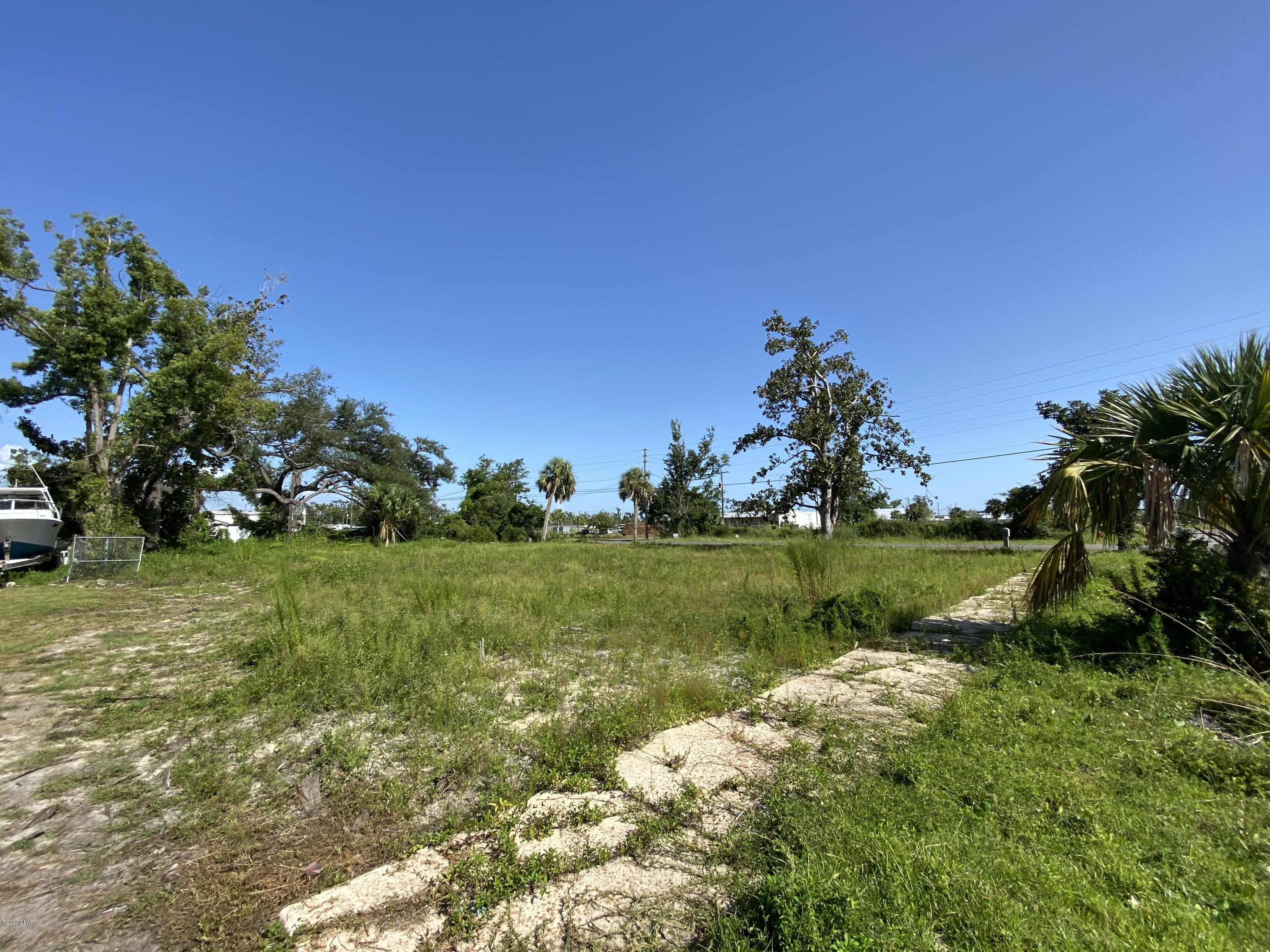 [No Recorded Subdiv] - Land