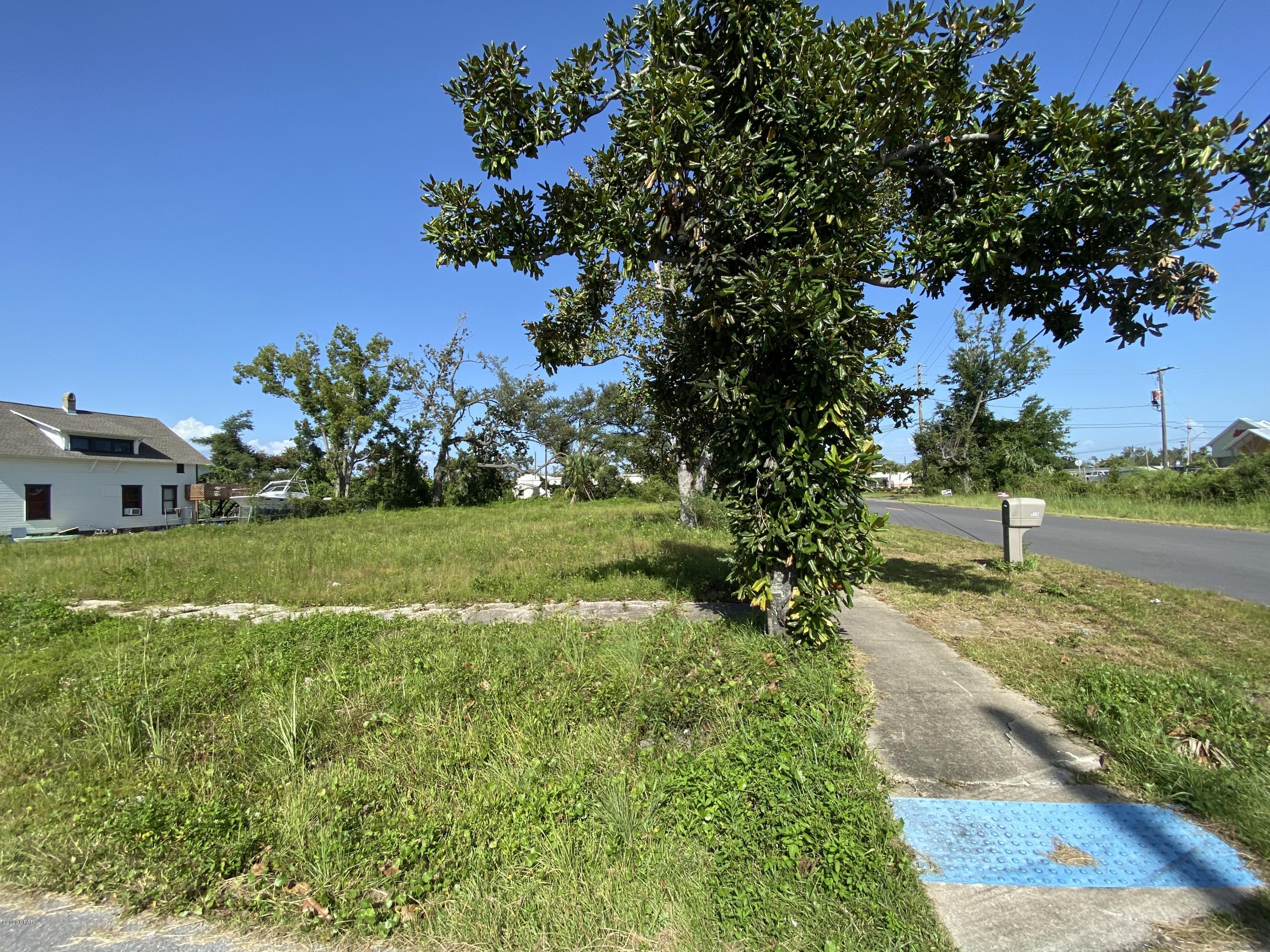 [No Recorded Subdiv] - Land