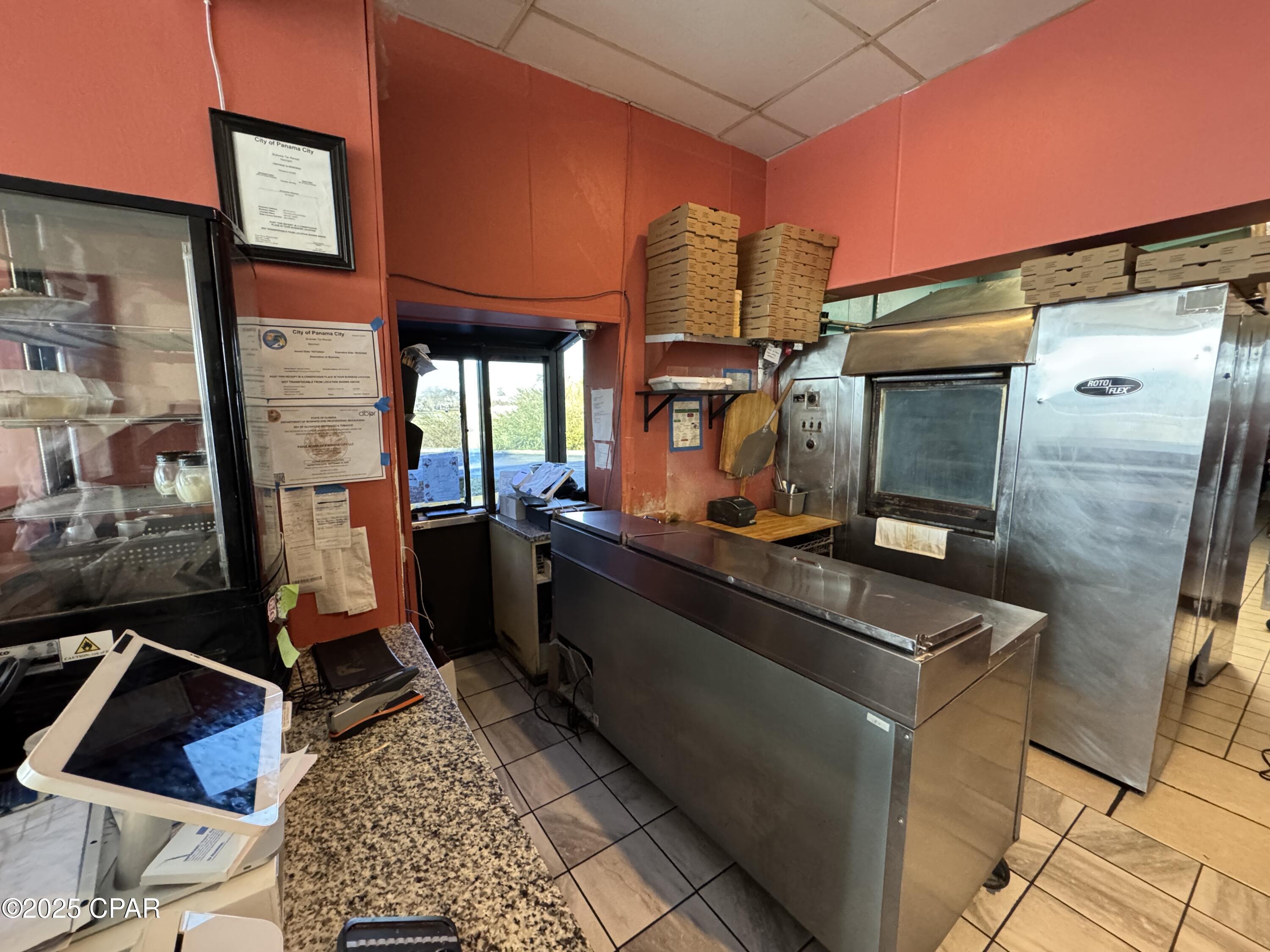 [No Recorded Subdiv] - Commercial Lease