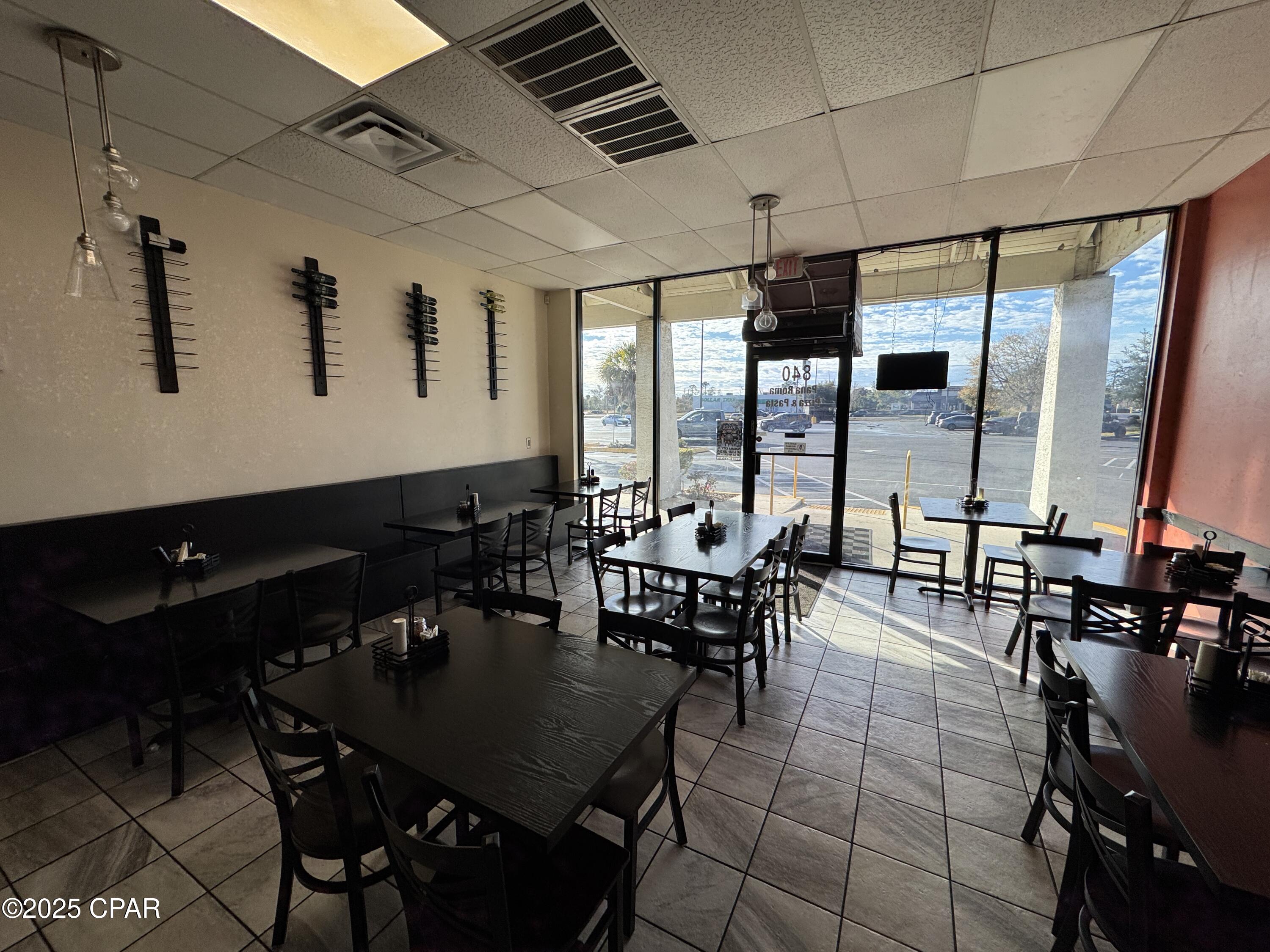 [No Recorded Subdiv] - Commercial Lease