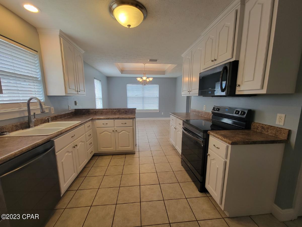 Cherokee Heights Phase III - Residential Lease