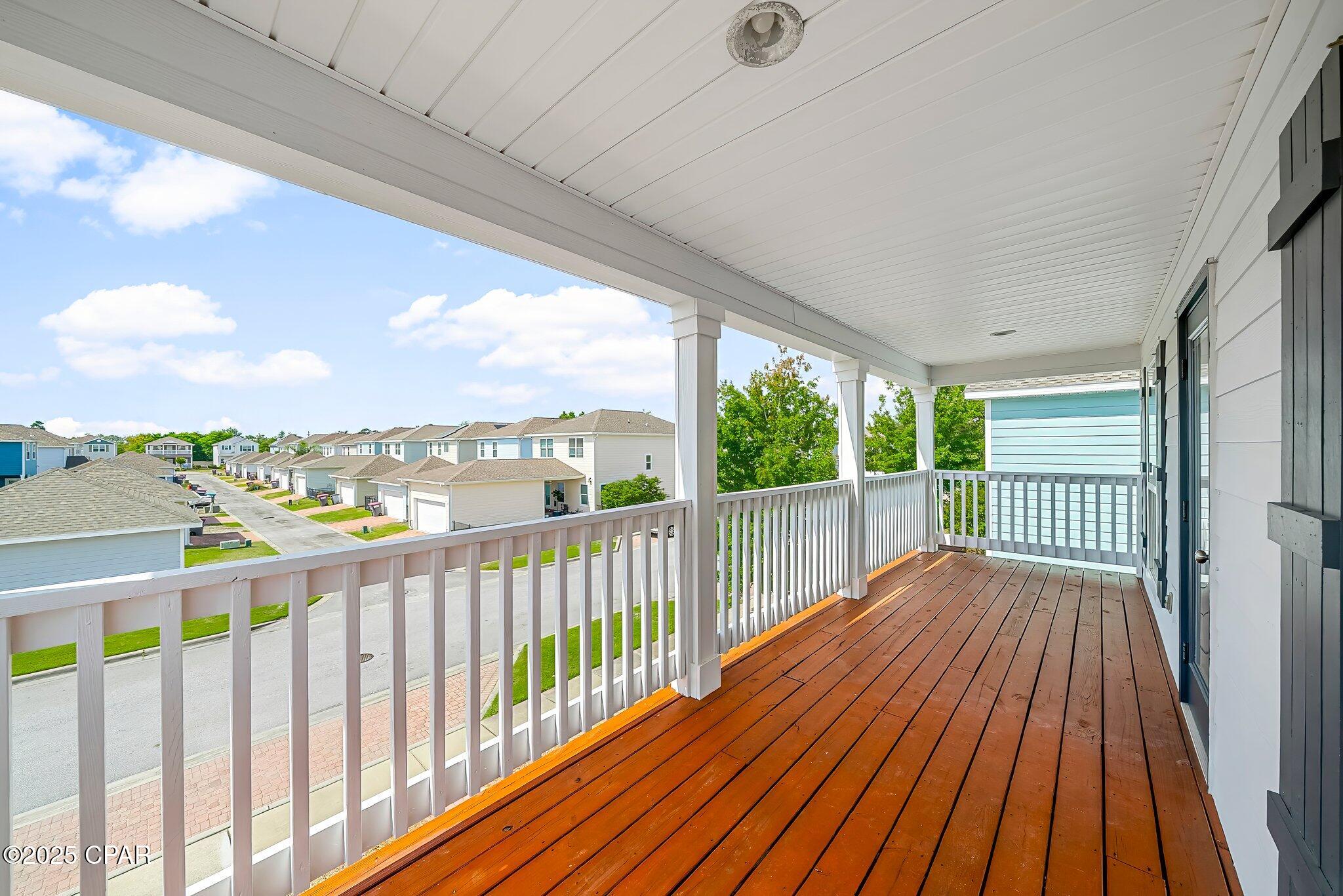 Magnolia Bay Club - Residential