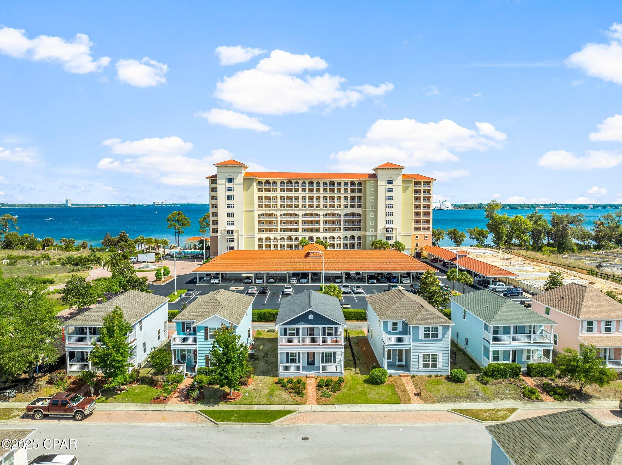 Magnolia Bay Club - Residential