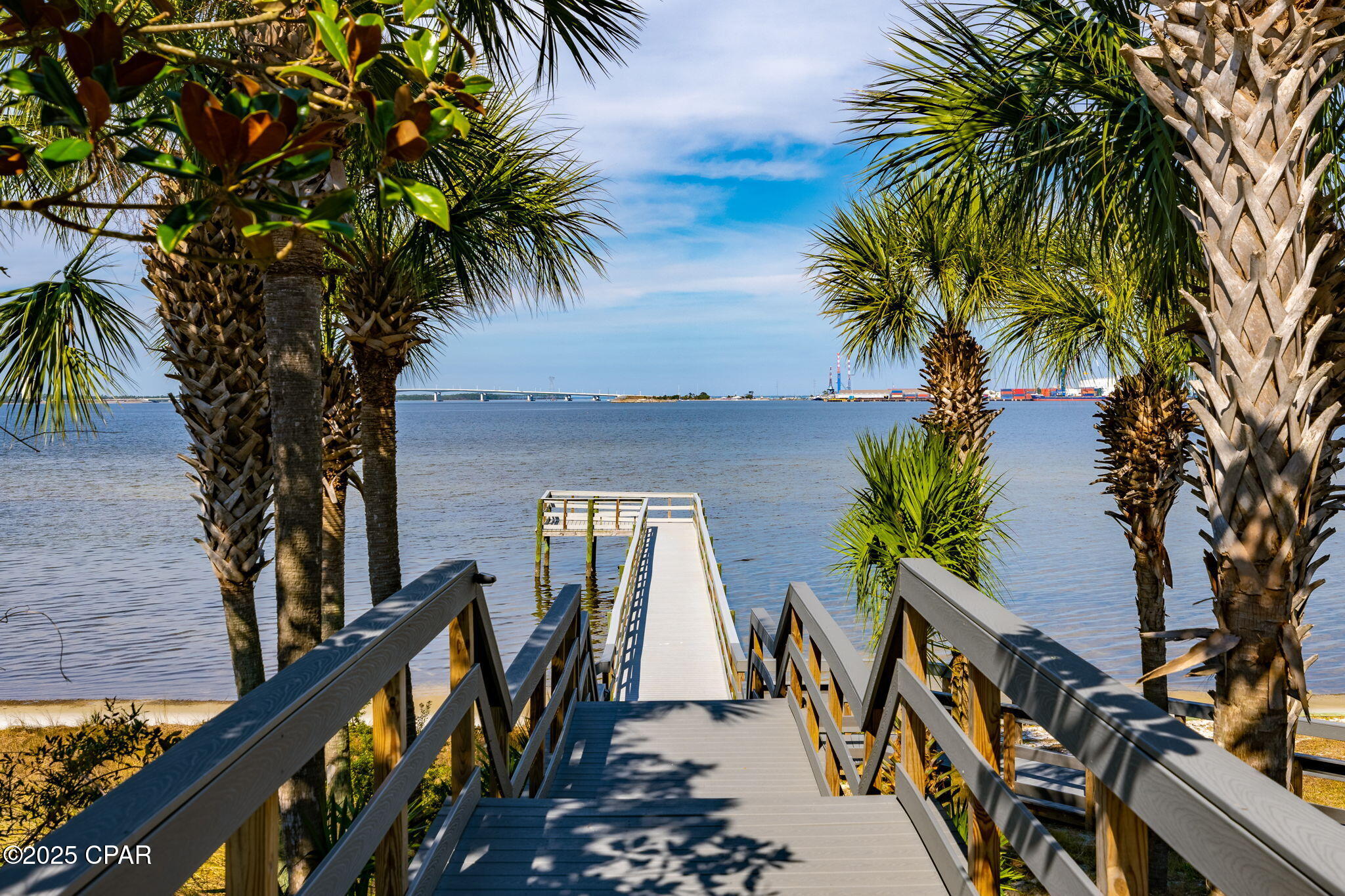 Magnolia Bay Club - Residential