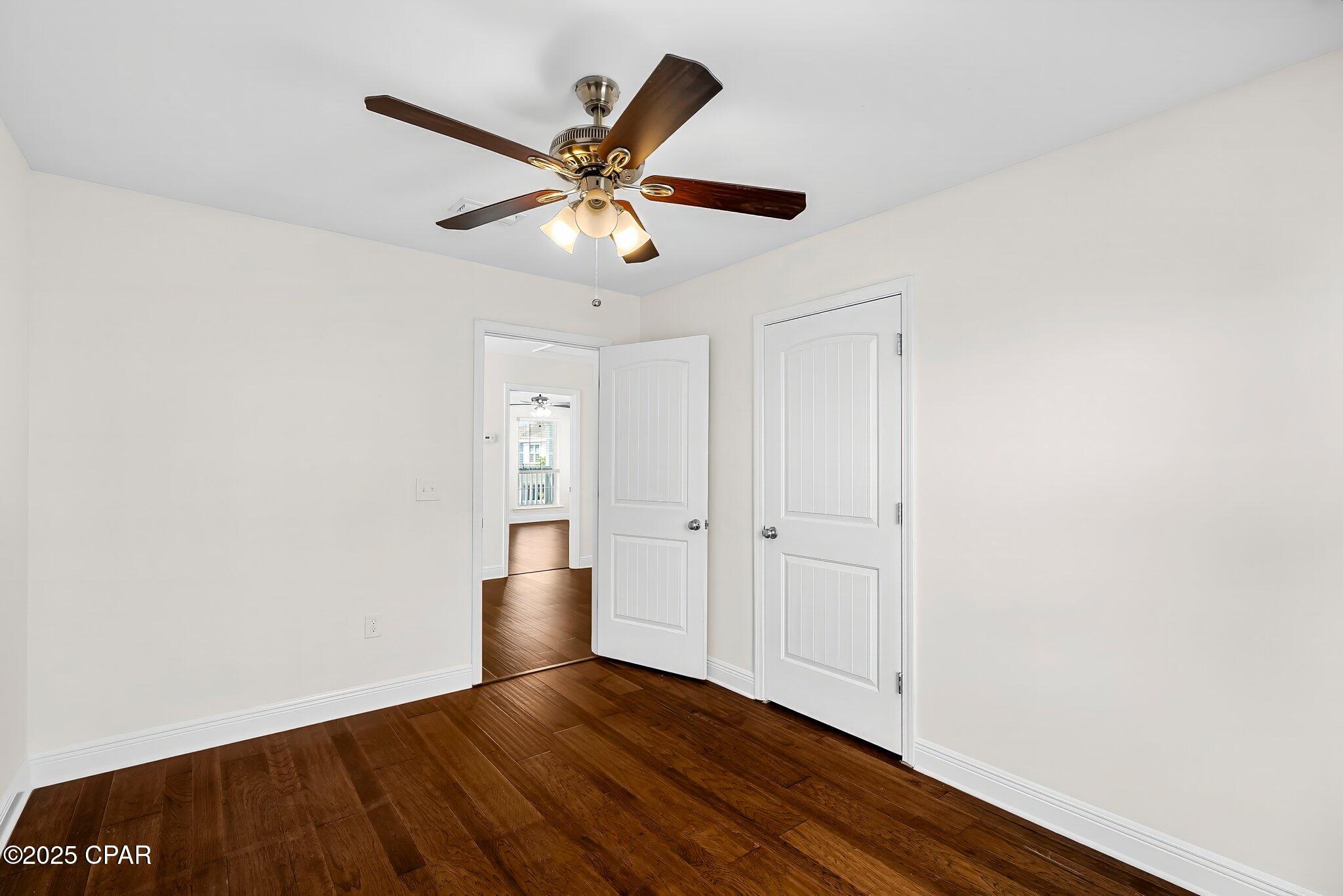 Magnolia Bay Club - Residential