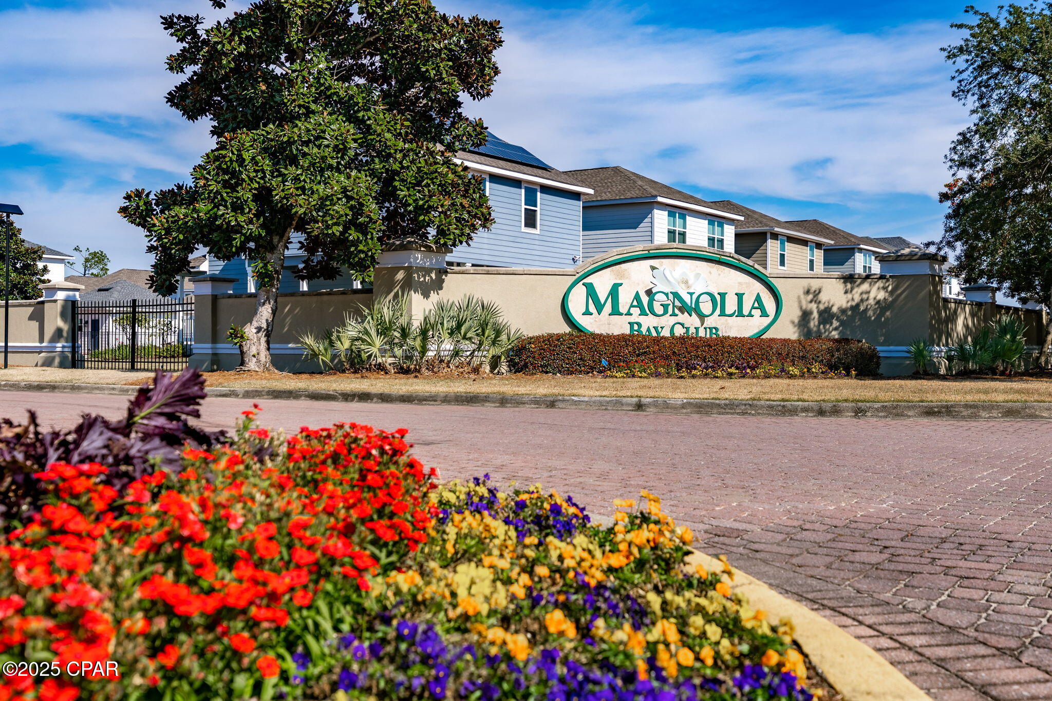 Magnolia Bay Club - Residential