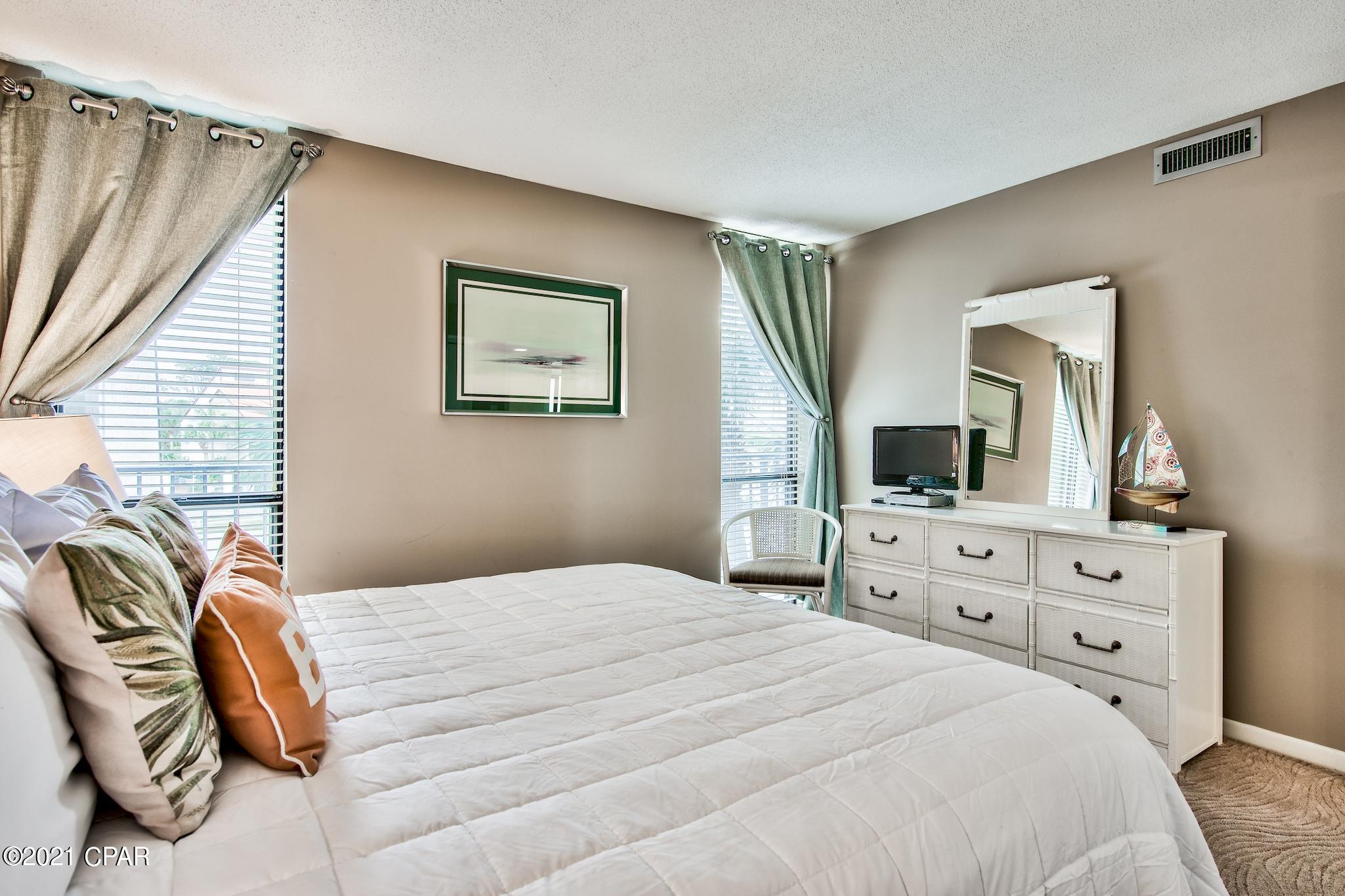 Leeward/Windward Condo - Residential