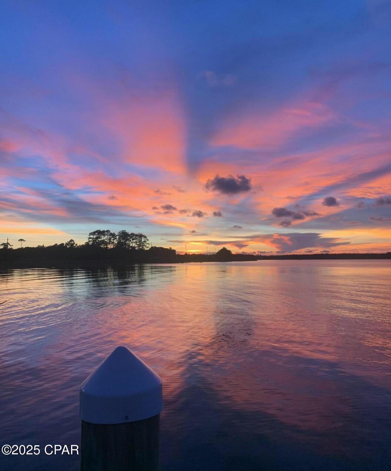 Pirate's Cove Inlet Condo Ph 3 - Residential