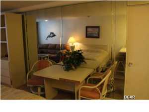 Fontainebleau Terrace - Residential