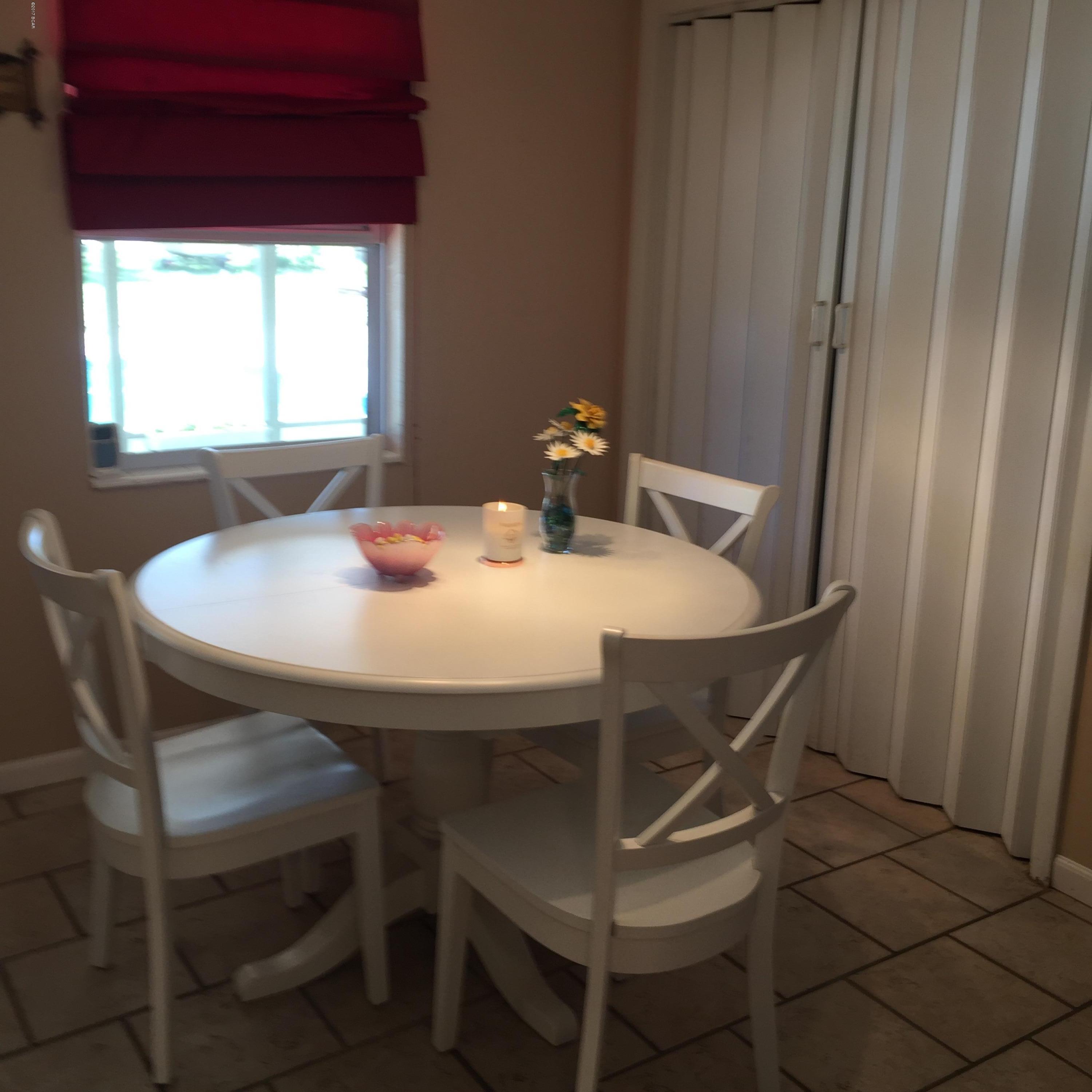 Venetian Villa 1st Add Replat - Residential