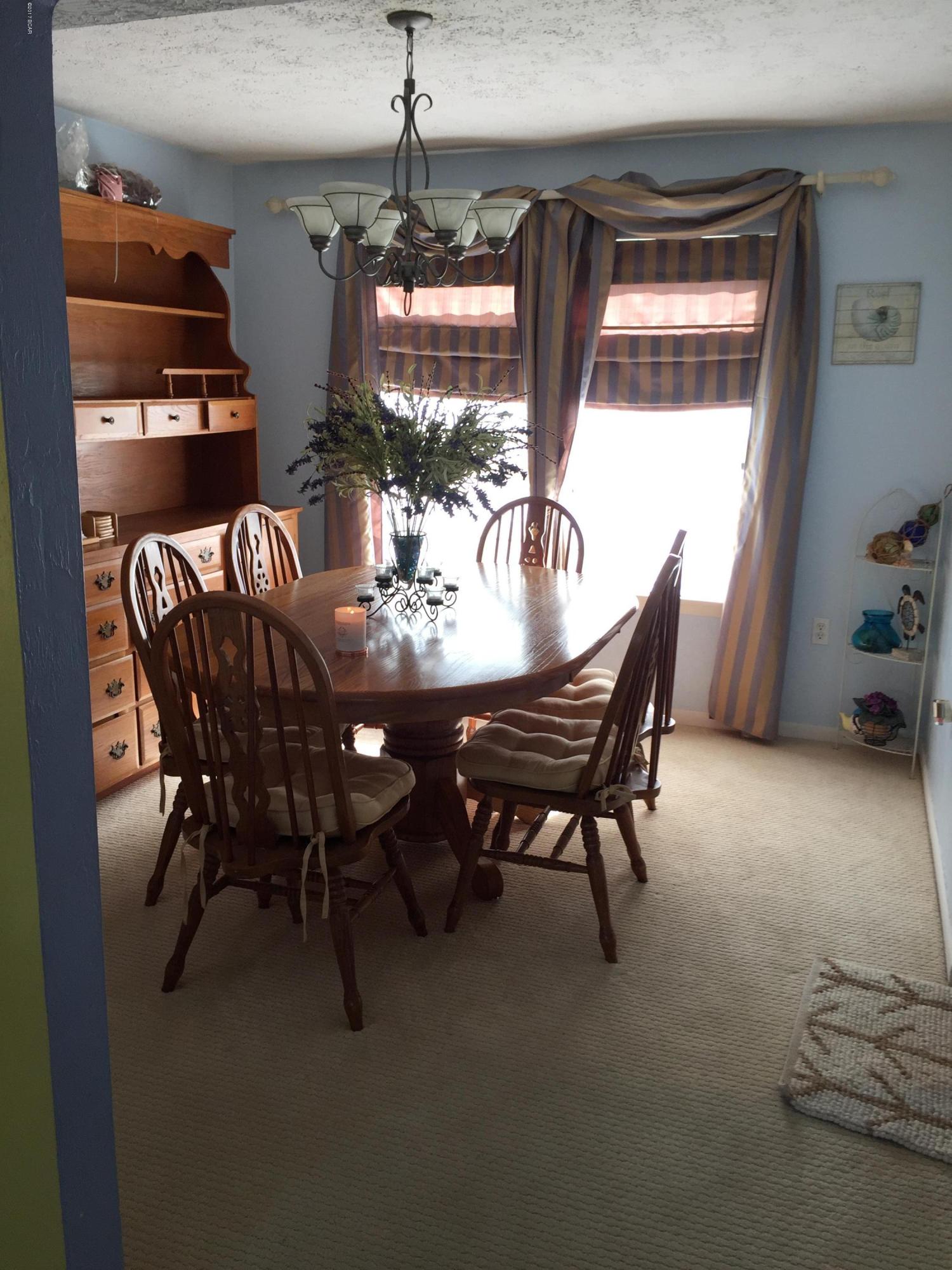 Venetian Villa 1st Add Replat - Residential