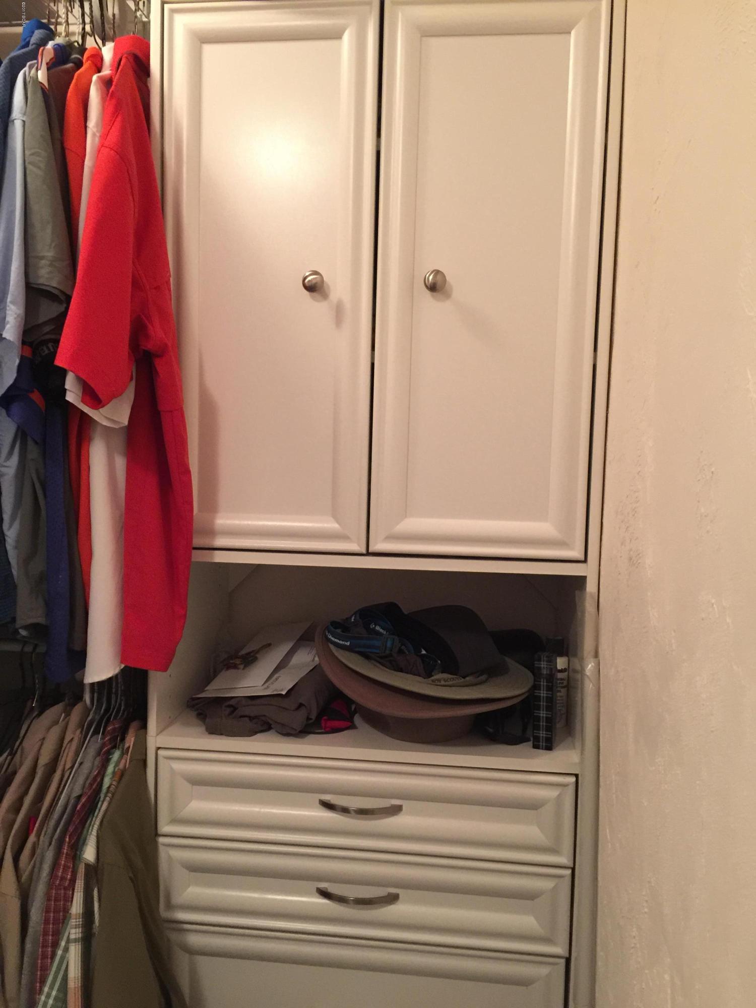 Venetian Villa 1st Add Replat - Residential