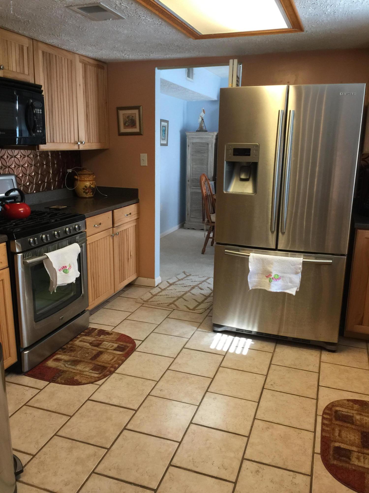 Venetian Villa 1st Add Replat - Residential