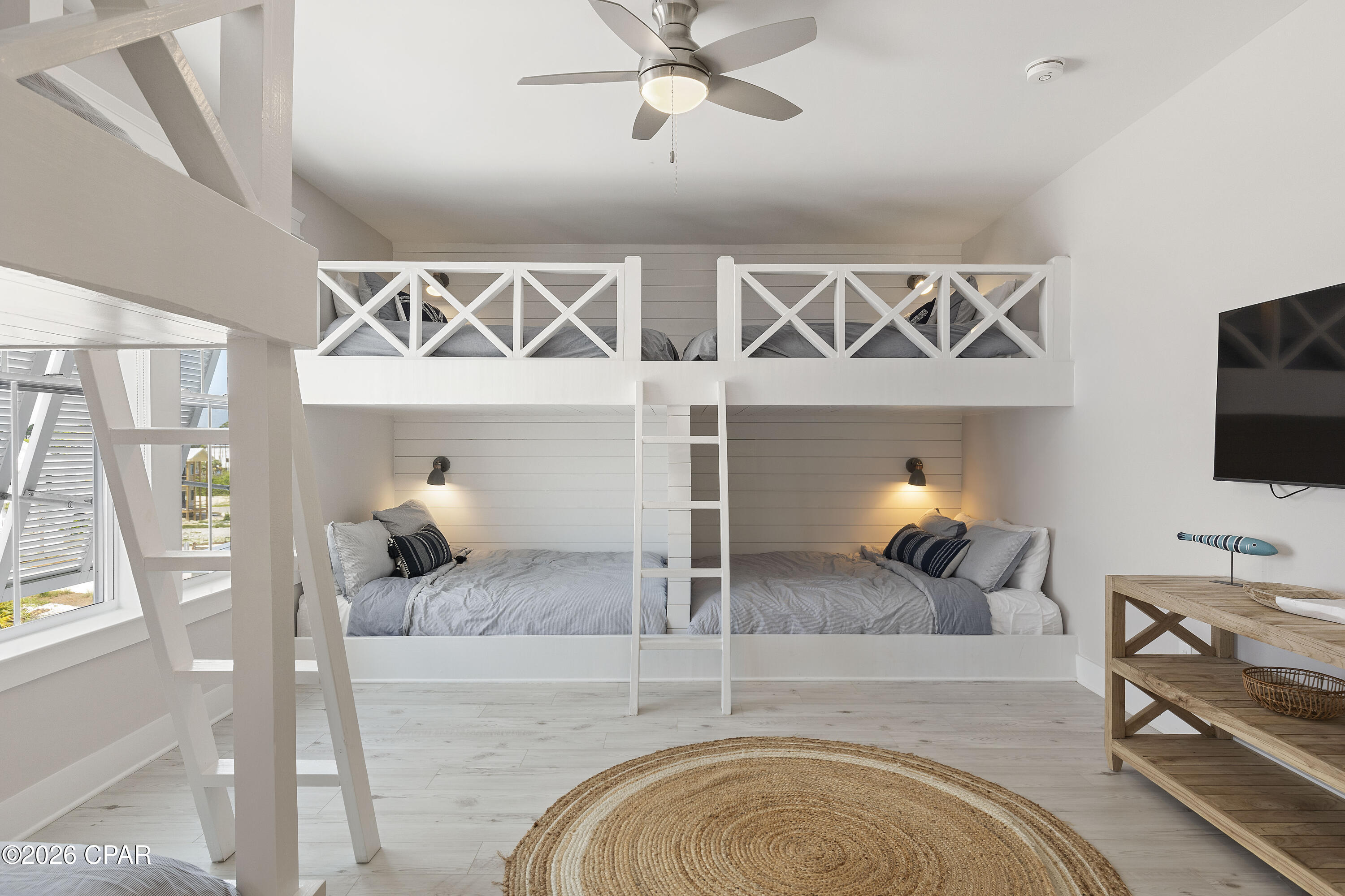 Villa Del Sol - Residential