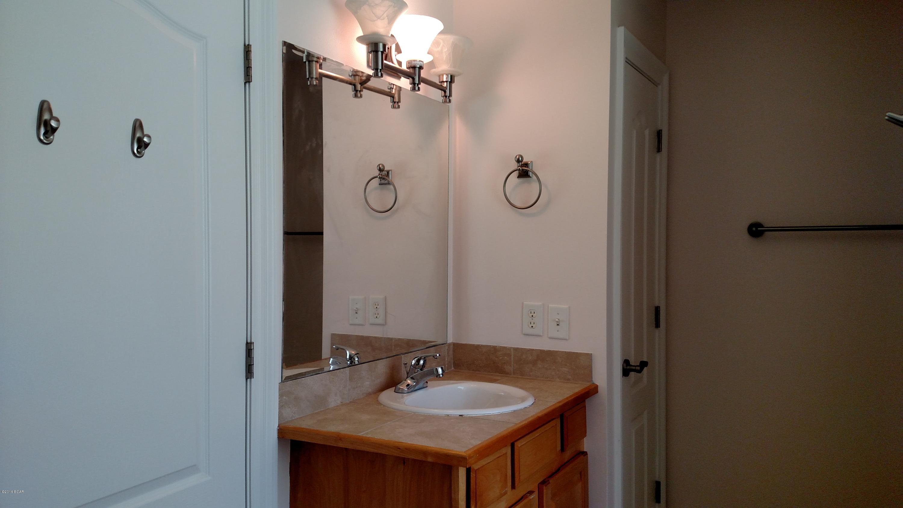 Hidden Pines Phase IV - Residential Lease