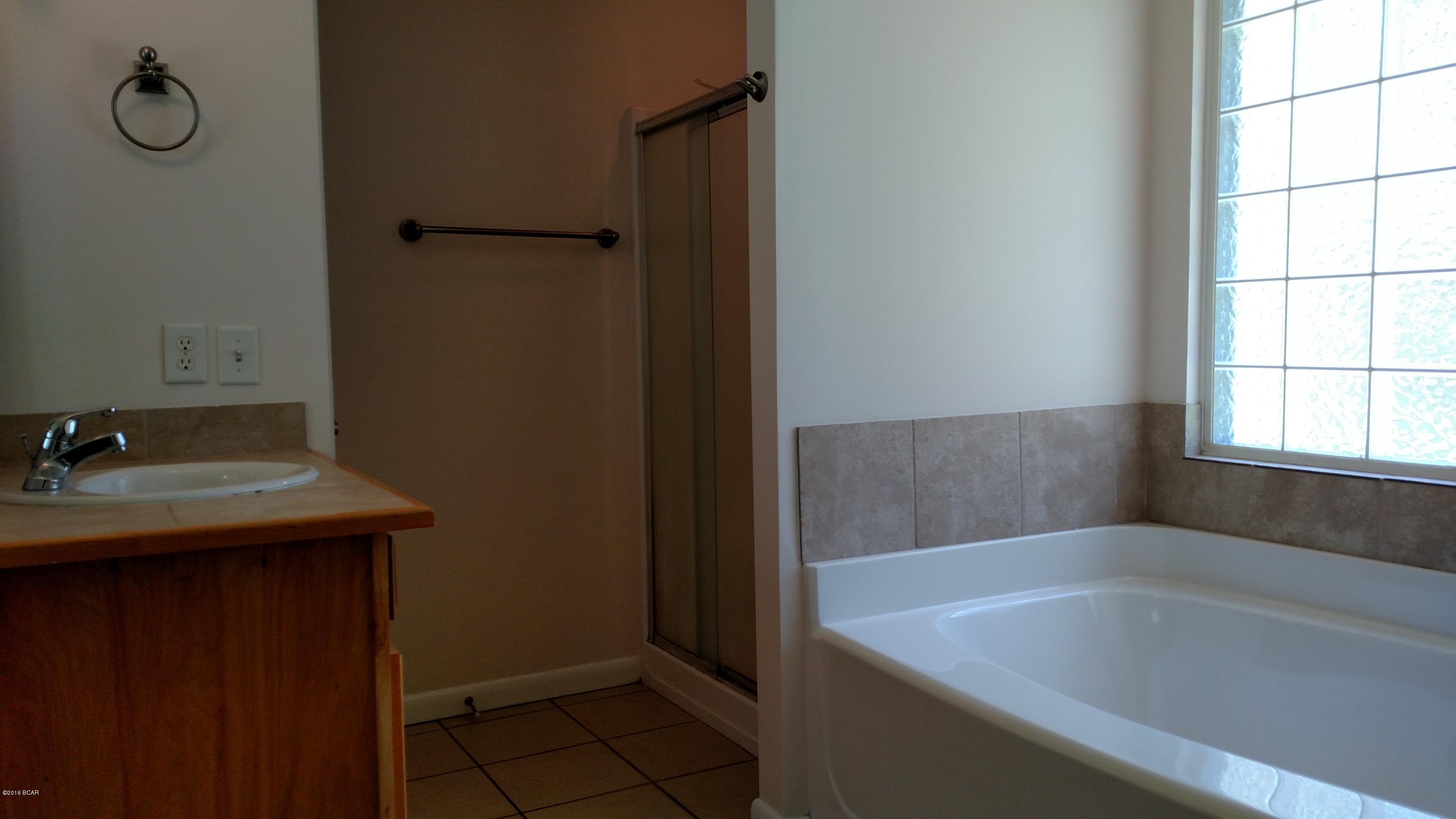 Hidden Pines Phase IV - Residential Lease