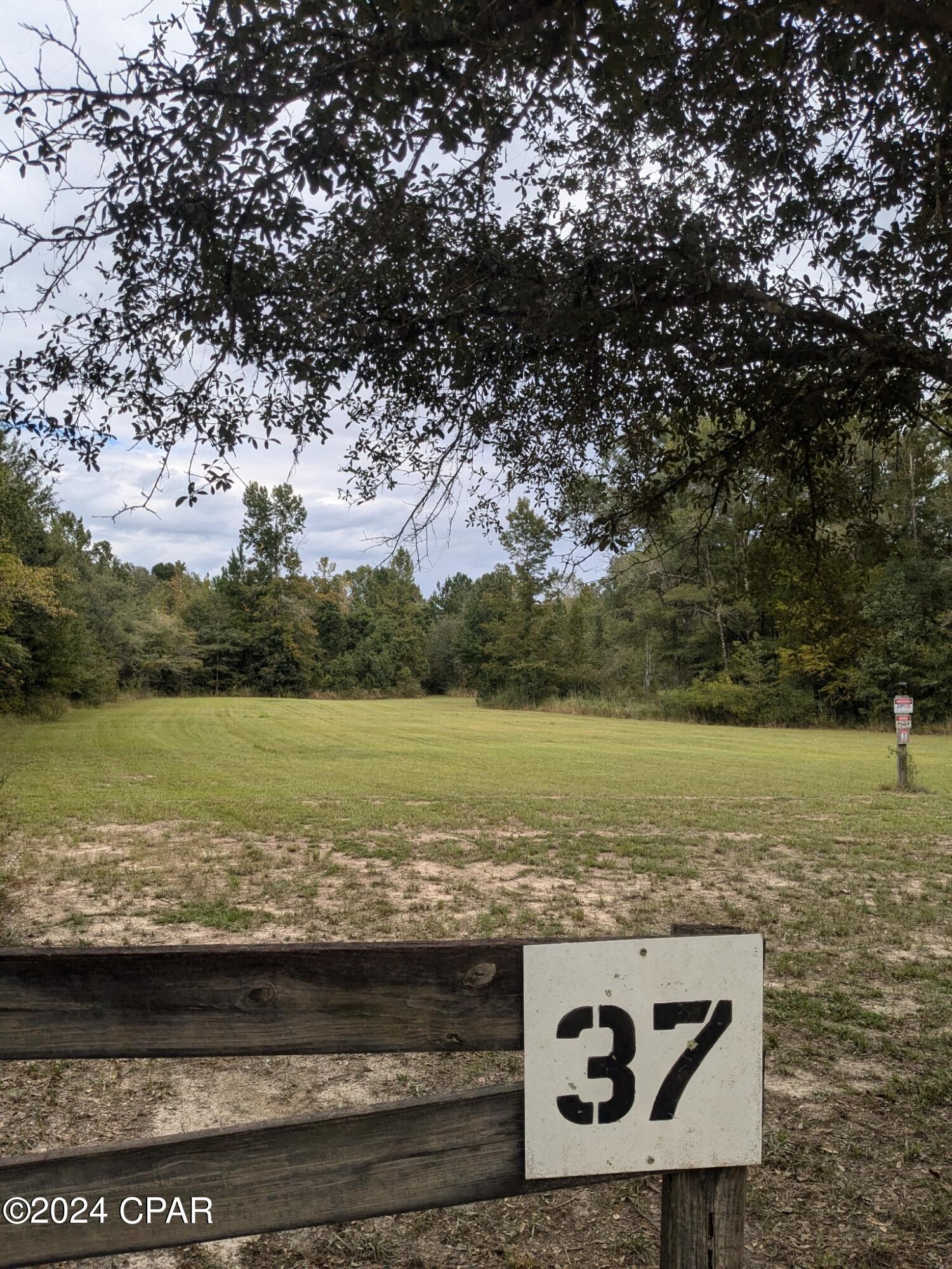 [No Recorded Subdiv] - Land