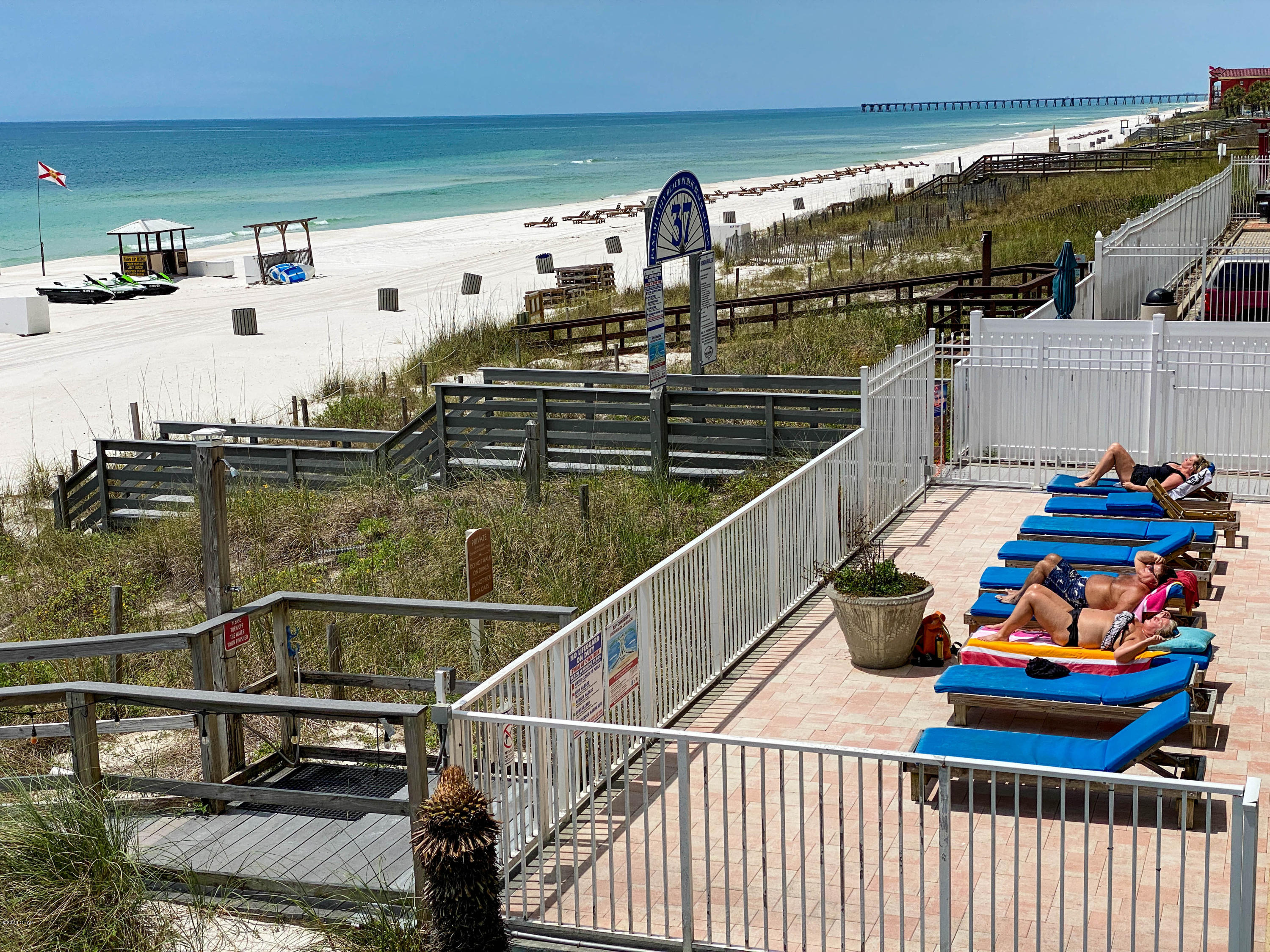 Grandview East At Long Beach - Residential