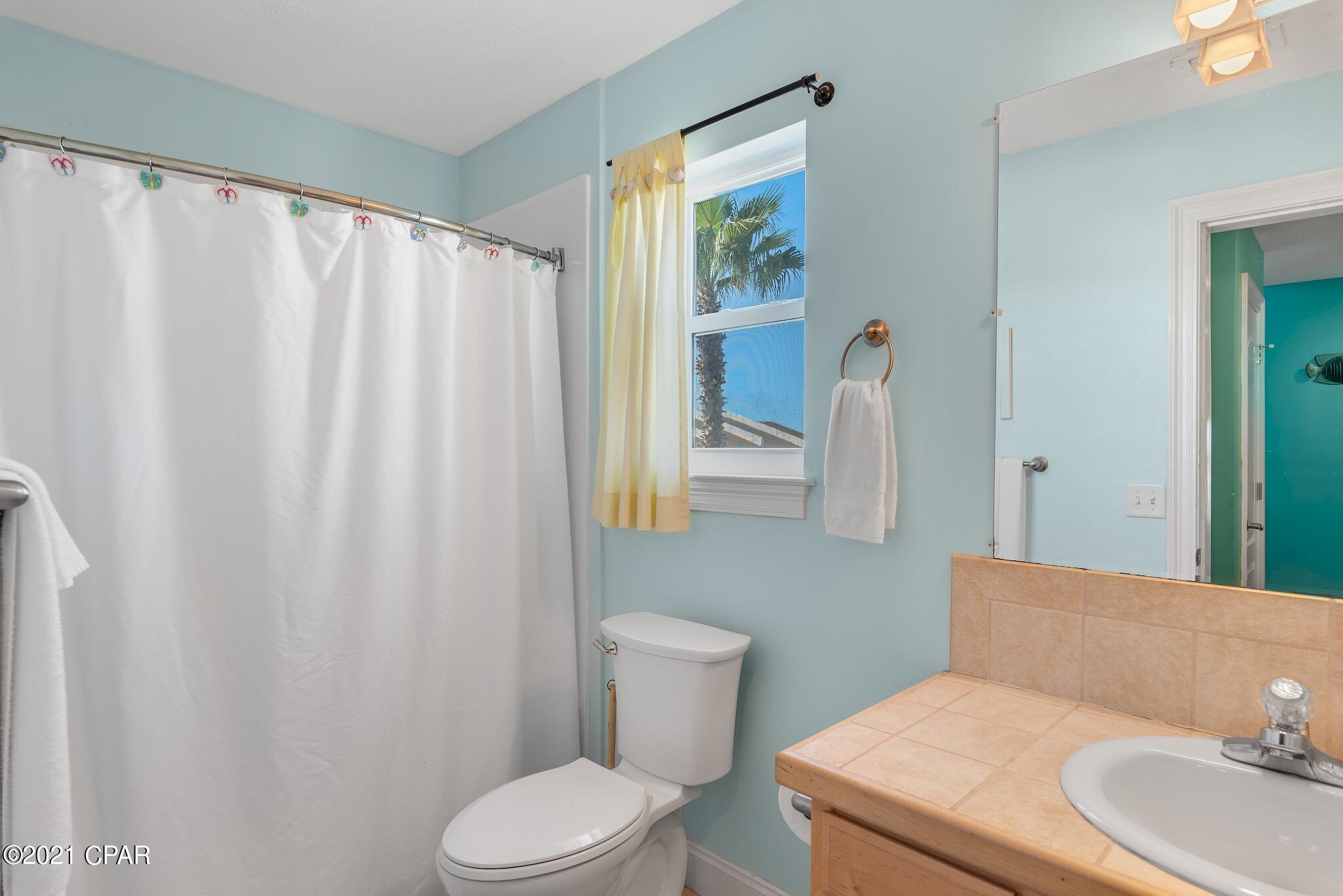 Laguna Beach Estates 2nd Add - Residential