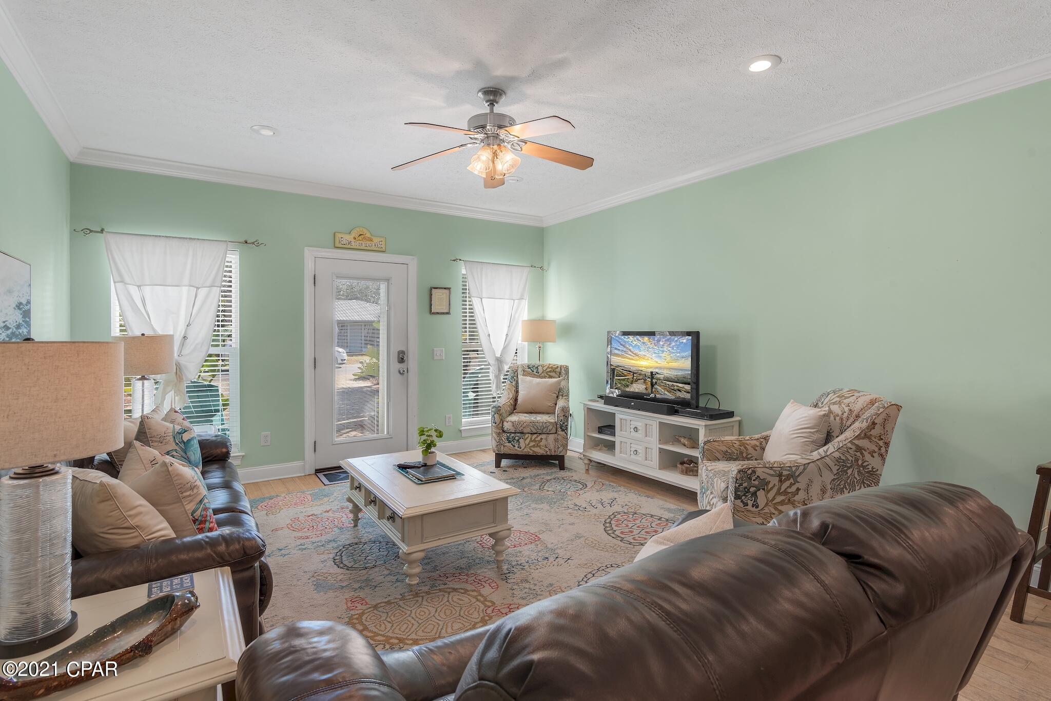 Laguna Beach Estates 2nd Add - Residential