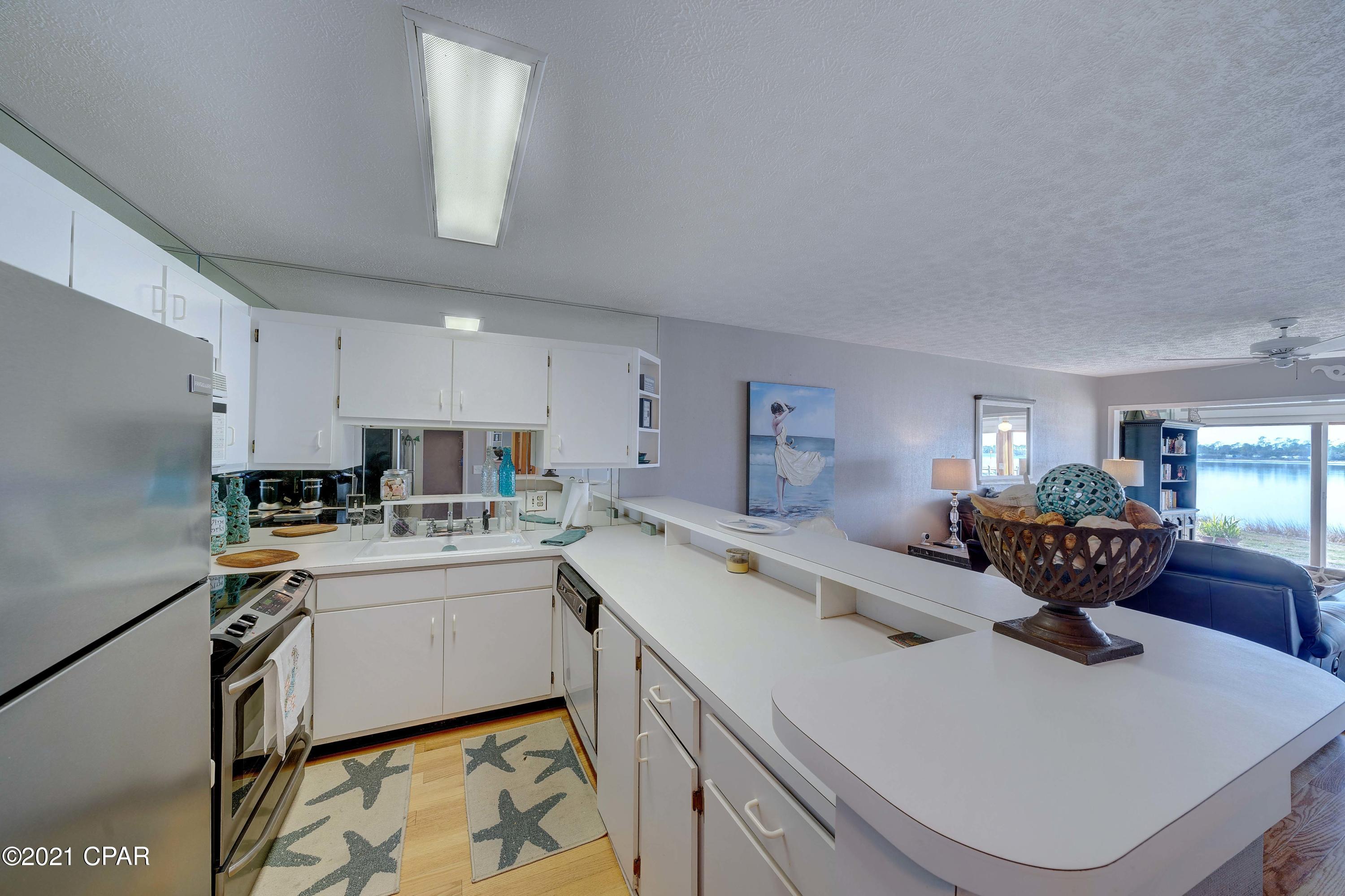 Bay Point Studio Villas Unit 3 - Residential