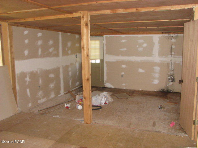 [No Recorded Subdiv] - Commercial Sale