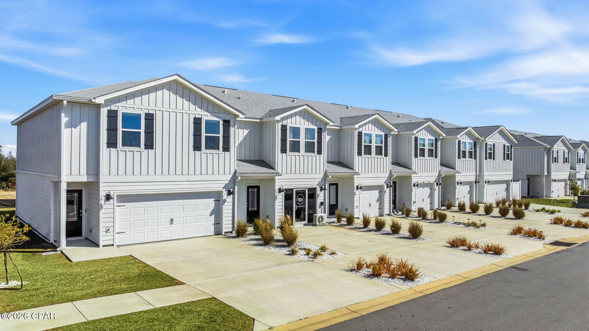 Salt Creek at MB Townhomes - Residential