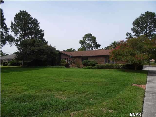 Baywood Shores Est Unit 4 - Residential