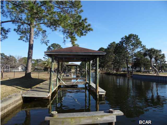 Baywood Shores Est Unit 4 - Residential