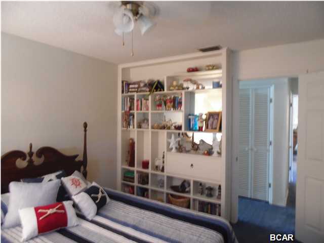 Baywood Shores Est Unit 4 - Residential