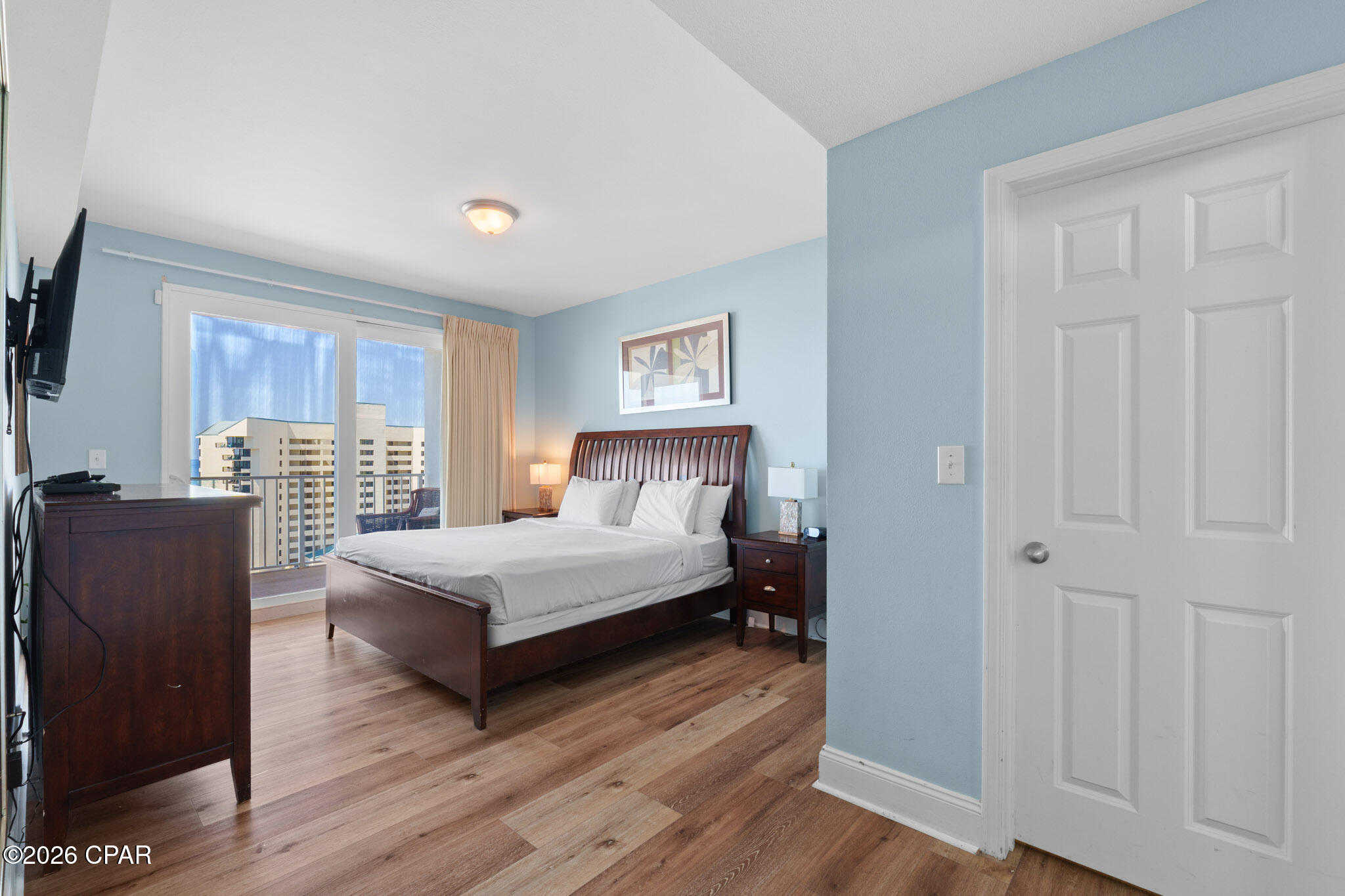 Laketown Wharf - Residential
