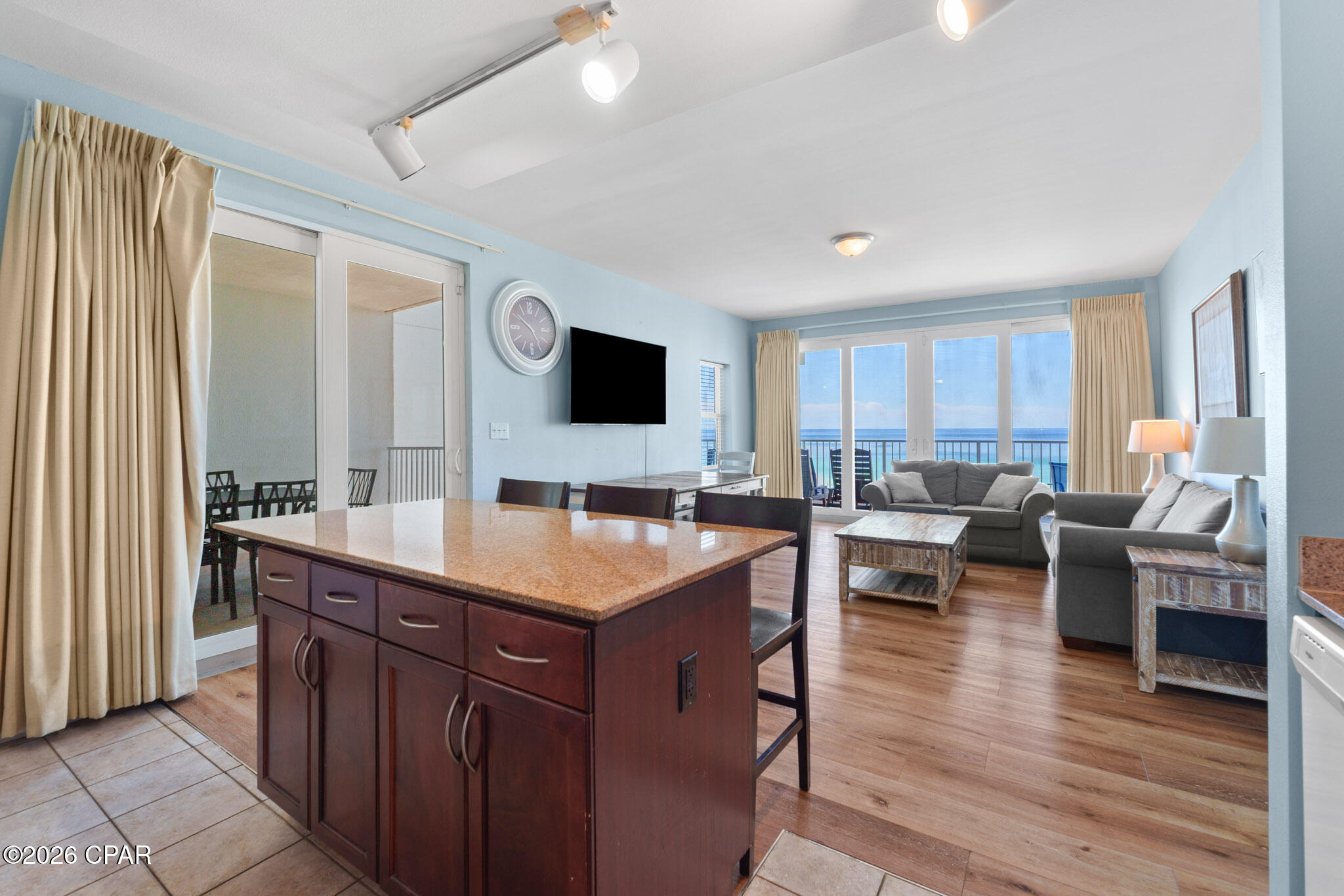Laketown Wharf - Residential