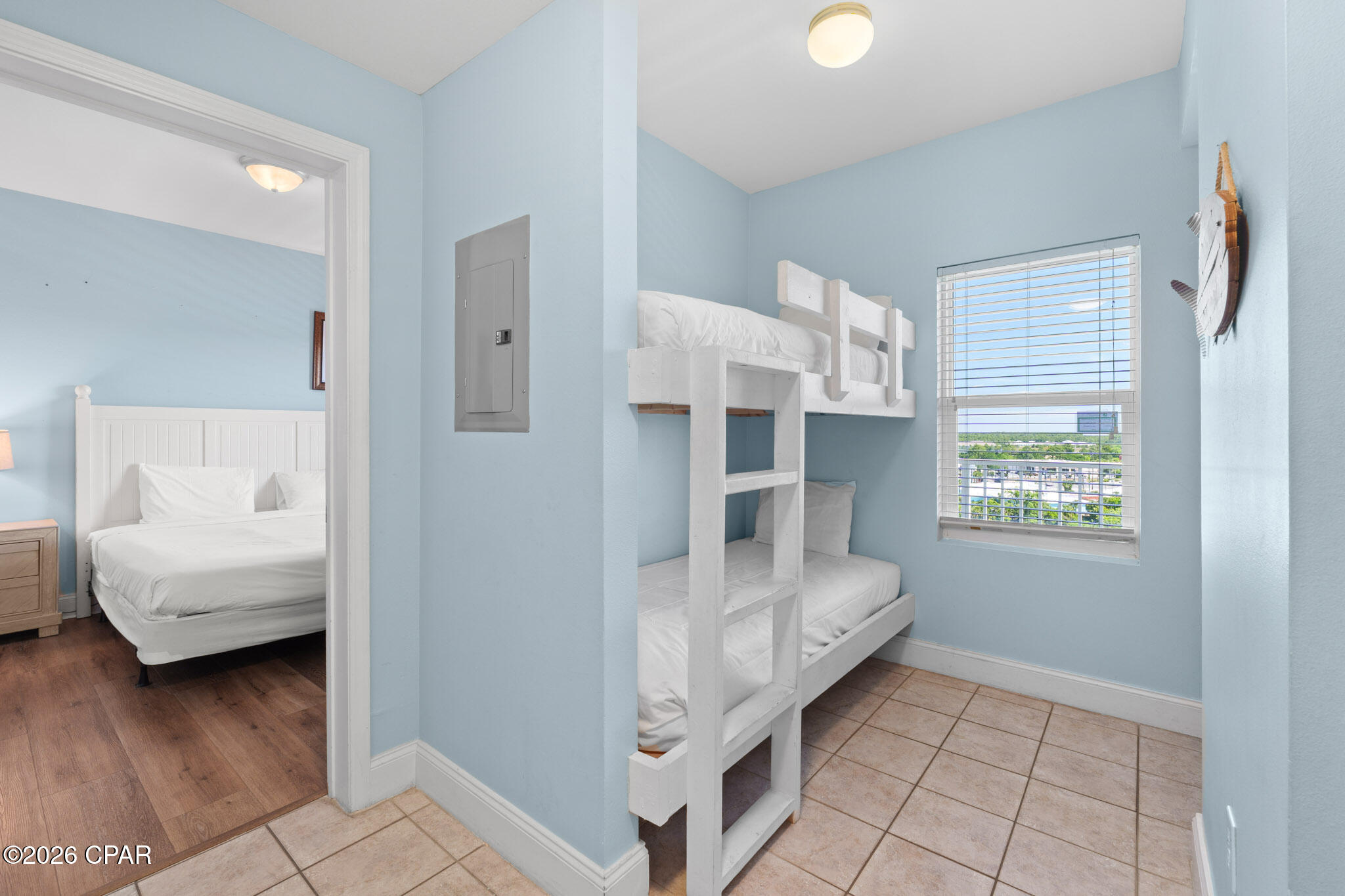 Laketown Wharf - Residential