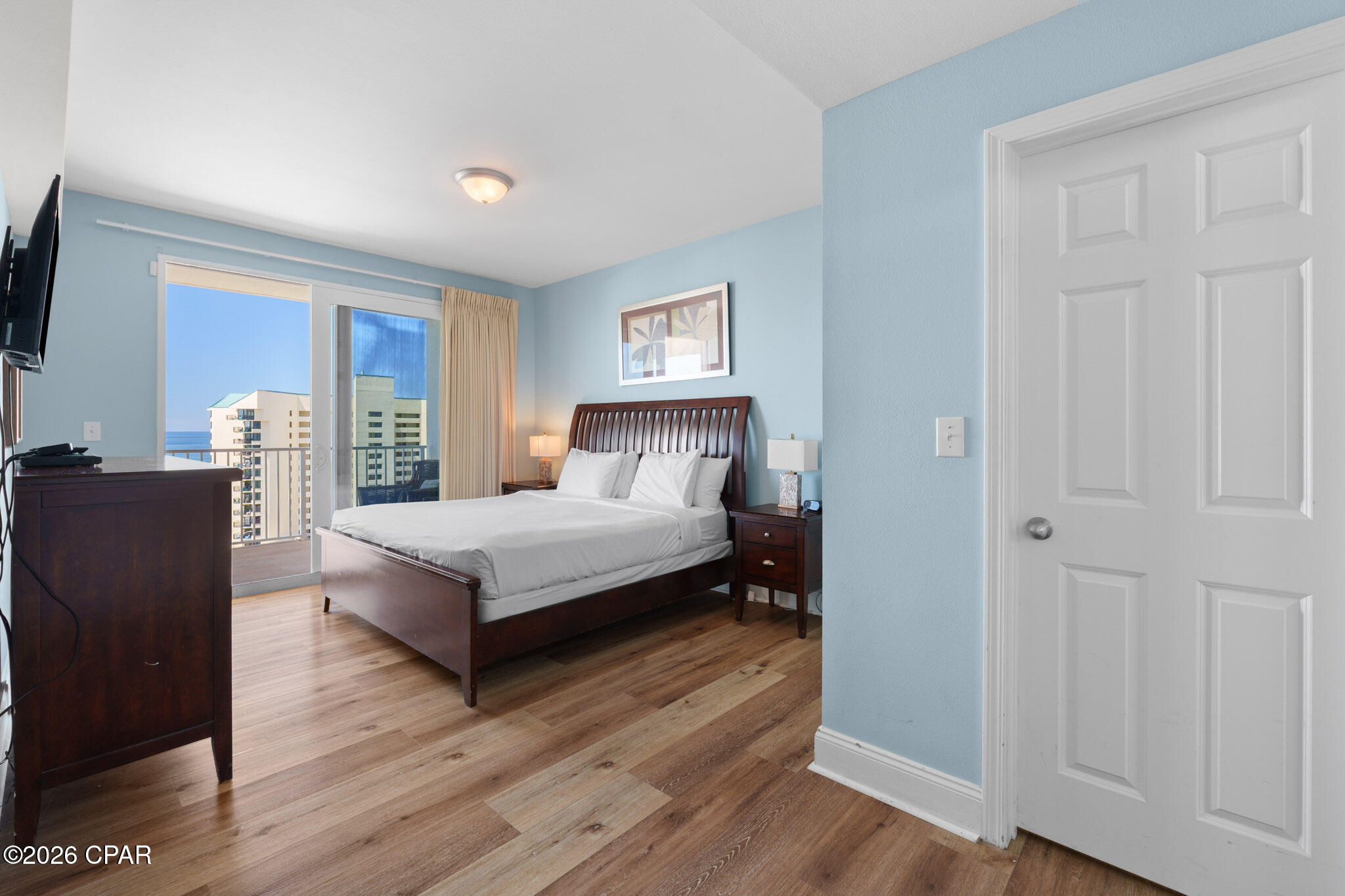 Laketown Wharf - Residential