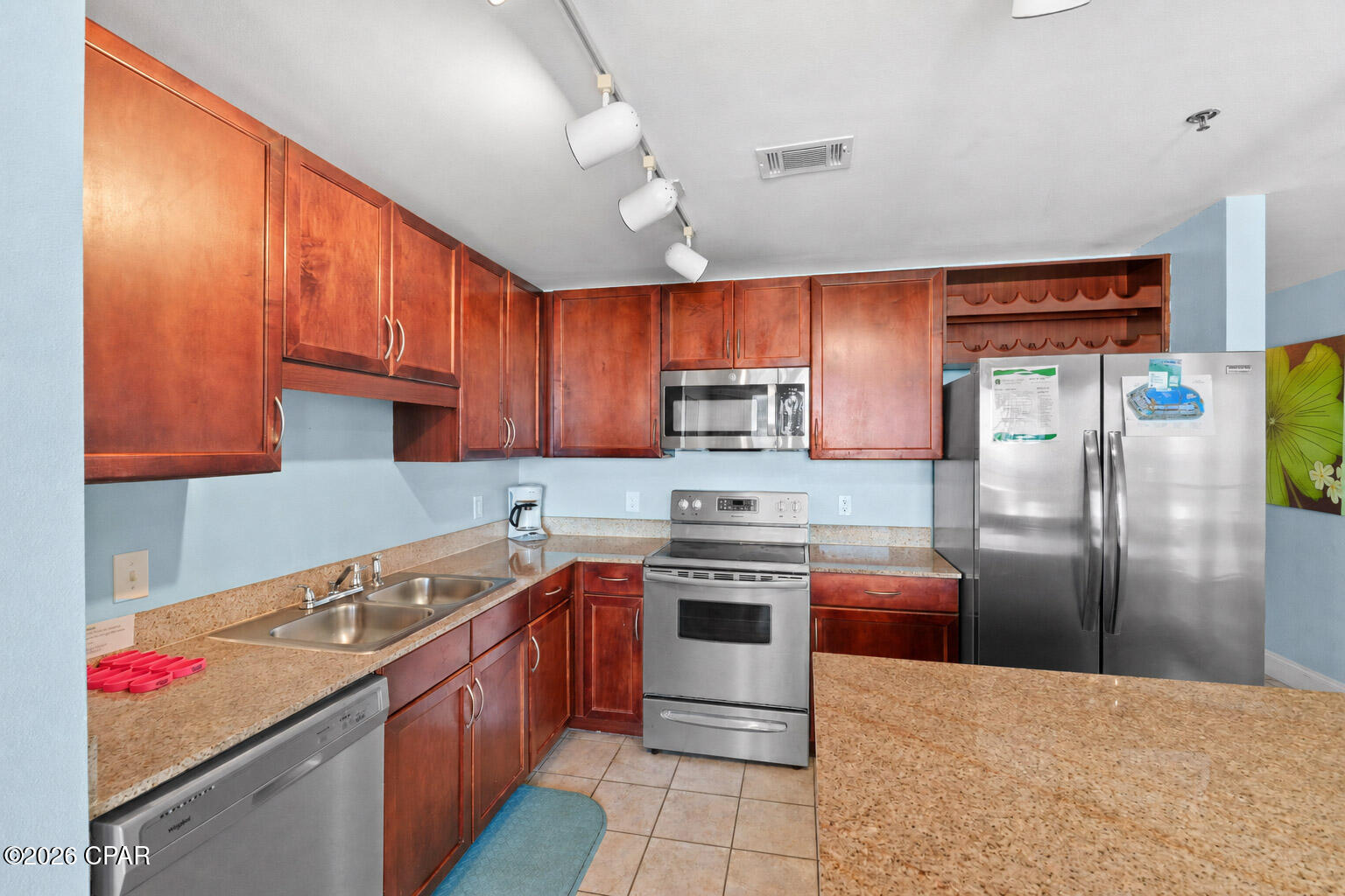 Laketown Wharf - Residential