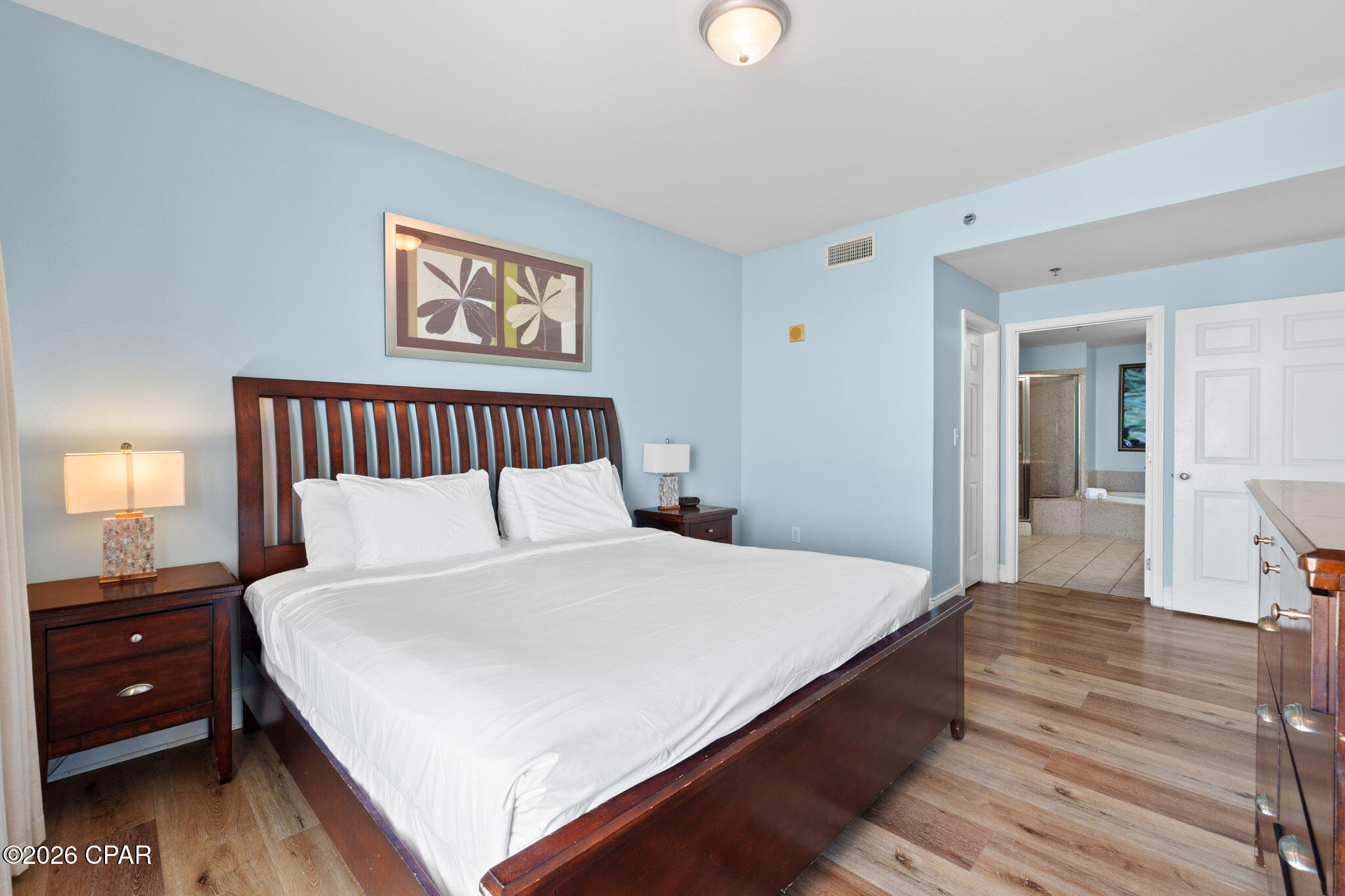 Laketown Wharf - Residential
