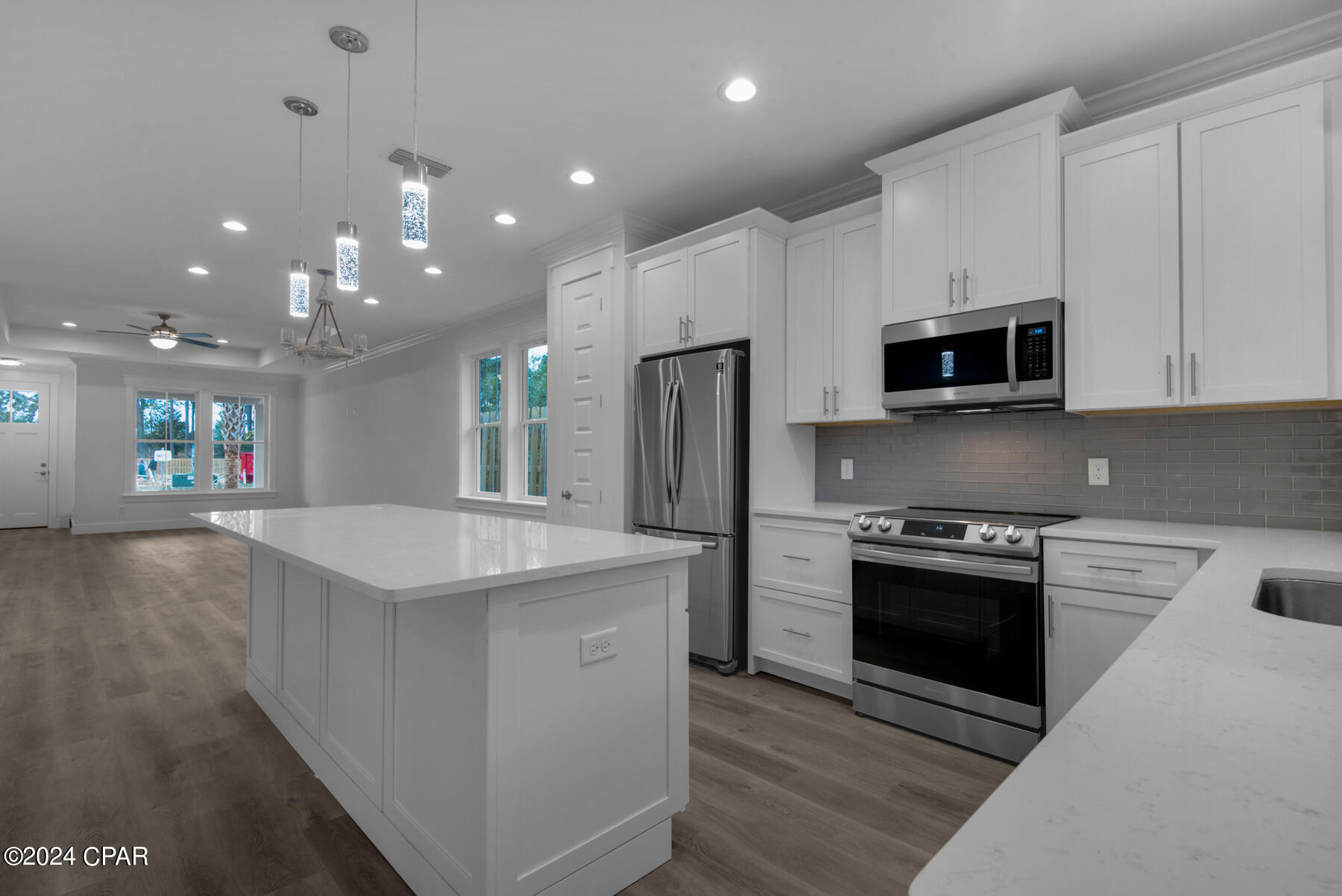 Hidden Cove - Residential Lease